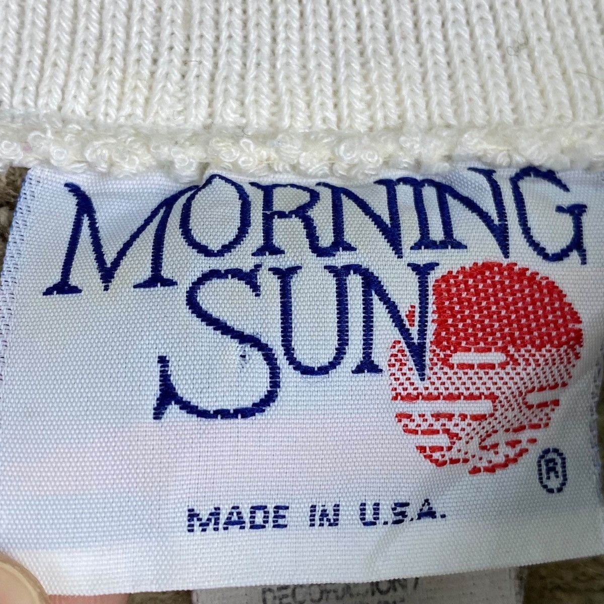 Vintage Vintage 90s Morning Sun Bird Graphic Collar Sweatshirt Size L / US 10 / IT 46 - 7 Thumbnail