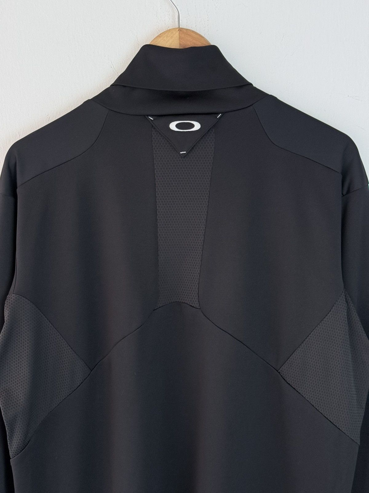 Oakley Oakley Y2K Gorpcore Style Turtleneck. Size US XL / EU 56 / 4 - 4 Thumbnail