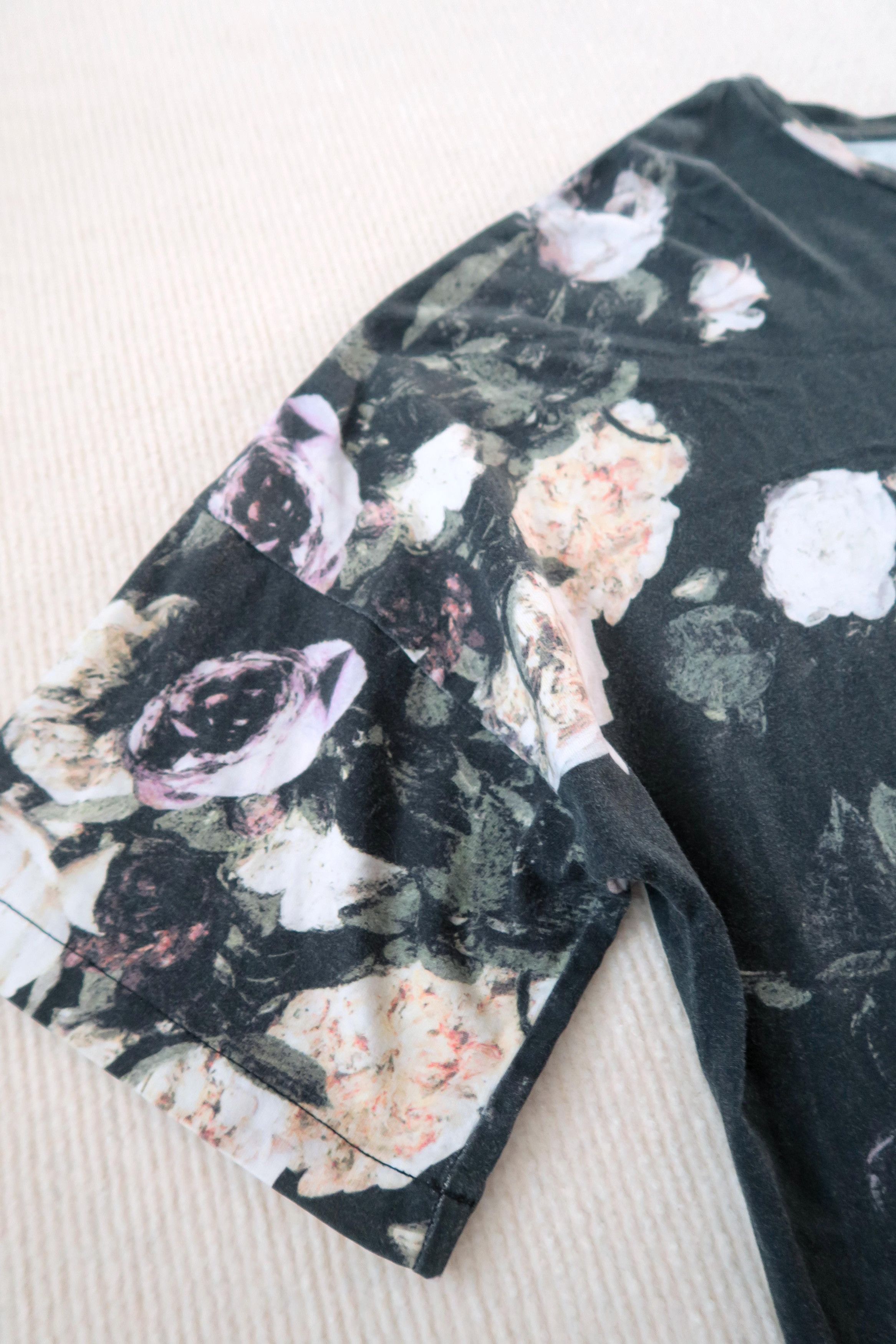 Kazuyuki Kumagai Attachment Attachment Japan by Kazuyuki Kumagai Washed Floral T-Shirt Size US M / EU 48-50 / 2 - 7 Thumbnail