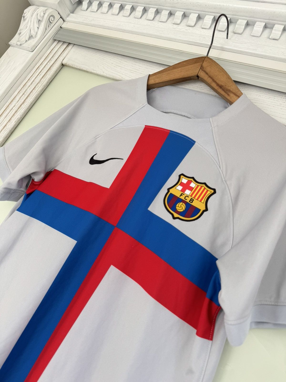 Nike Barcelona 2022-2023 Third Soccer Jersey Football Kit Shirt Size US M / EU 48-50 / 2 - 6 Thumbnail