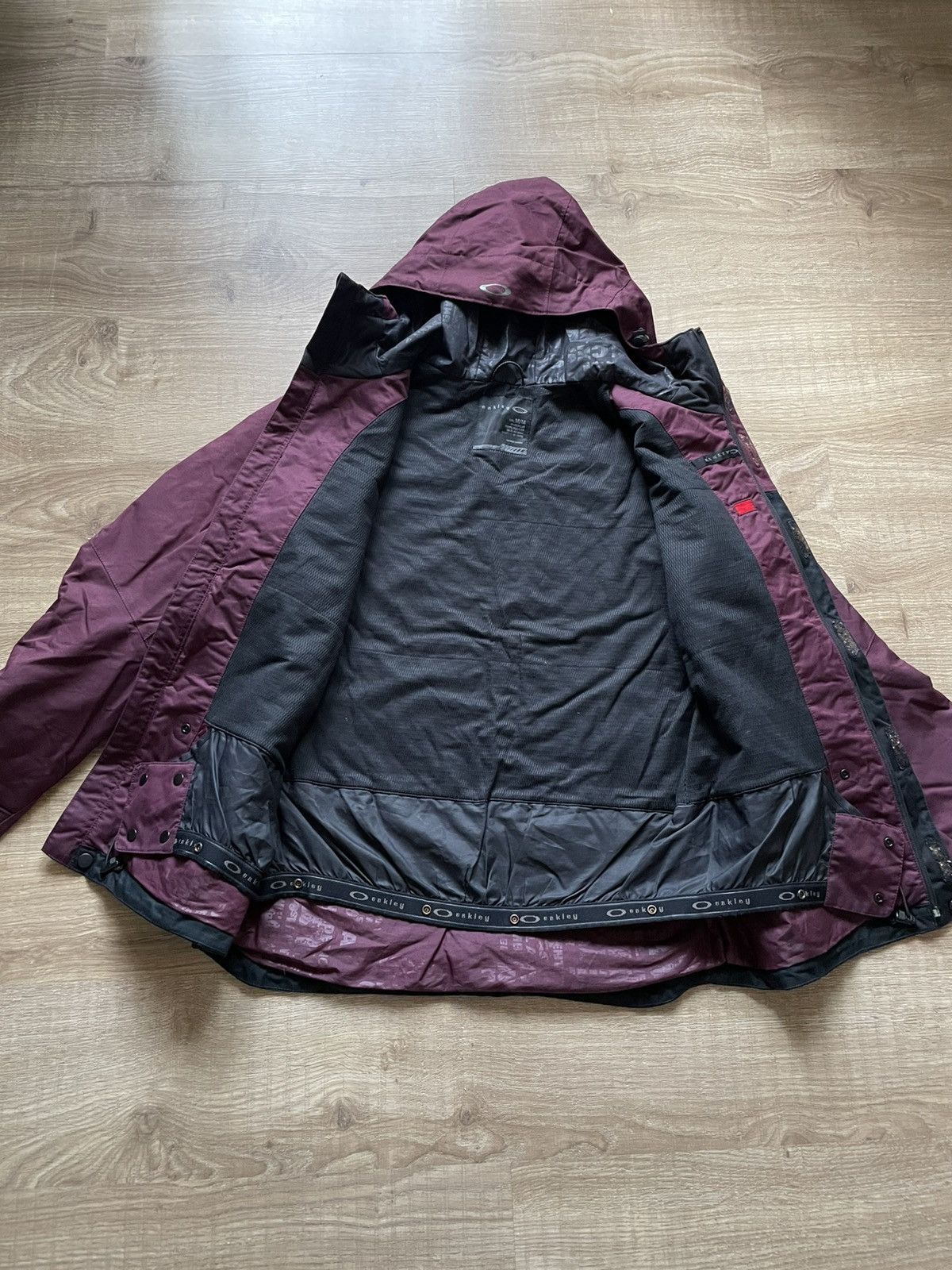 Oakley Vintage Oakley Outdoor Women’s Jacket Size M / US 6-8 / IT 42-44 - 11 Thumbnail