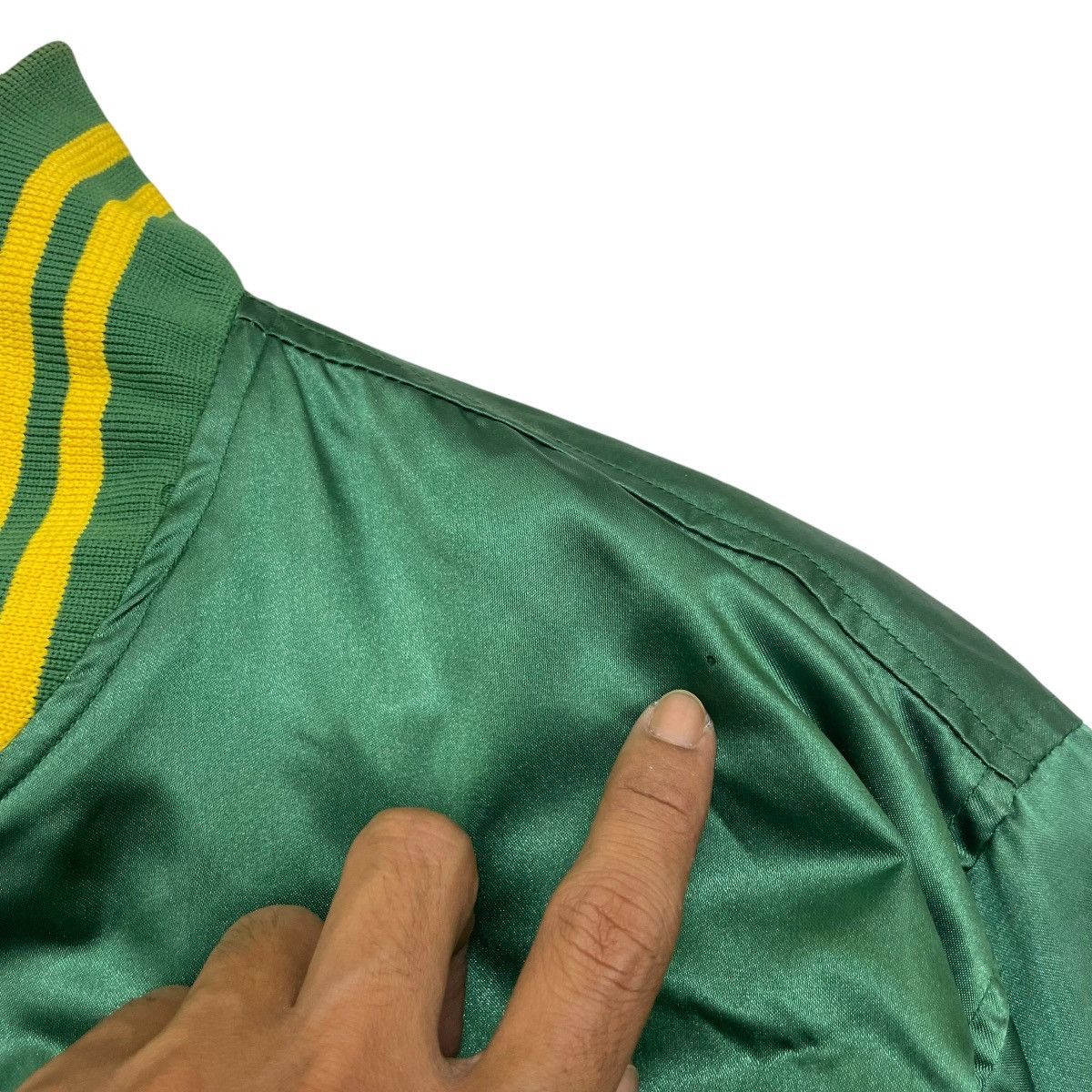 Chalk Line × MLB × Starter 💥Vtg National League Oakland Athletics Satin Bomber Jacket Size US L / EU 52-54 / 3 - 5 Thumbnail