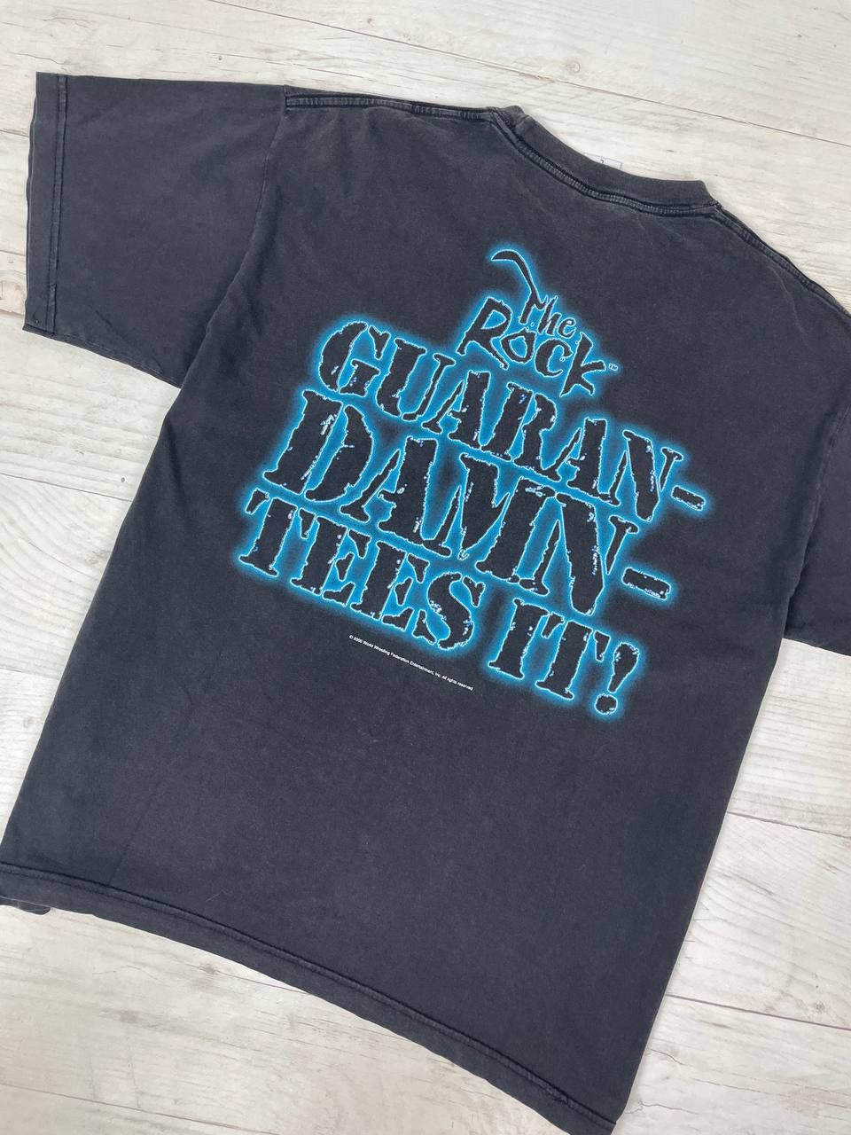 WWE Vintage WWF WWE The Rock Wrestling 2000 T Shirt Size US L / EU 52-54 / 3 - 11 Thumbnail