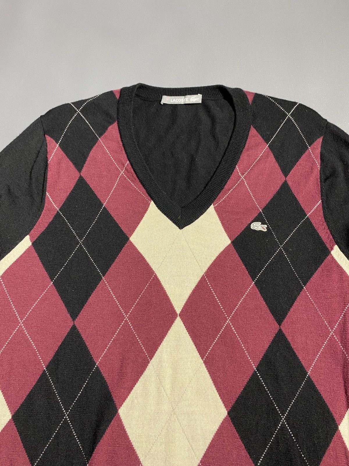 Lacoste Vintage Lacoste Wool V Neck Knit Sweater Size 3 M Size US M / EU 48-50 / 2 - 2 Thumbnail