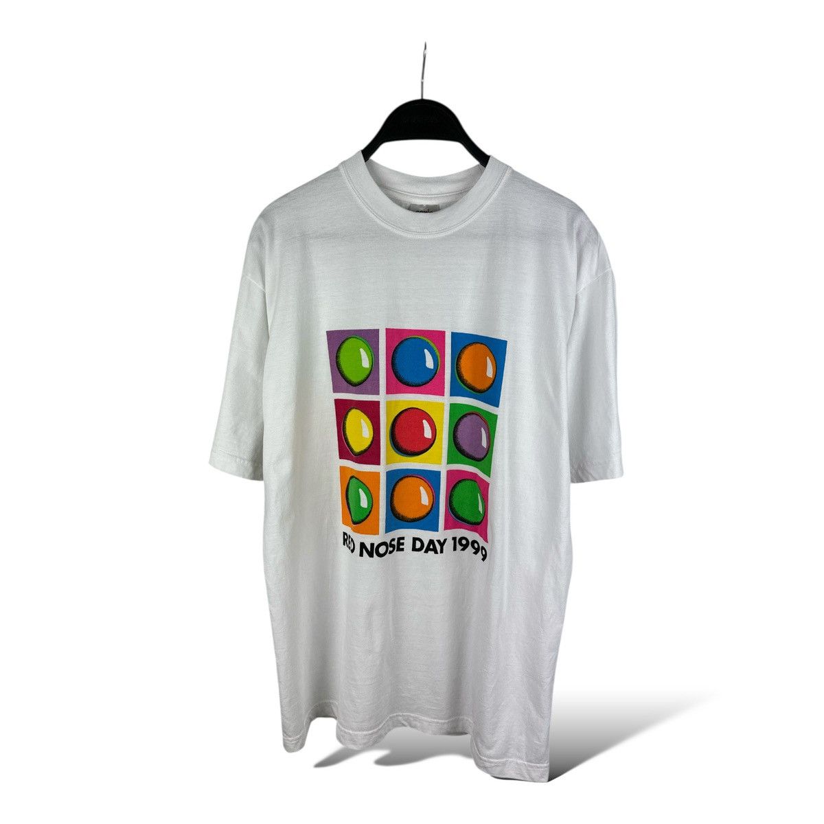 Vintage Vintage Red Nose Day 1999 Comic Relief Art T-Shirt Size US L / EU 52-54 / 3 - 1 Thumbnail
