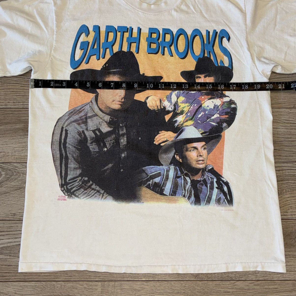 Hanes 1991 Garth Brooks winterland country tee Size US L / EU 52-54 / 3 - 6 Thumbnail