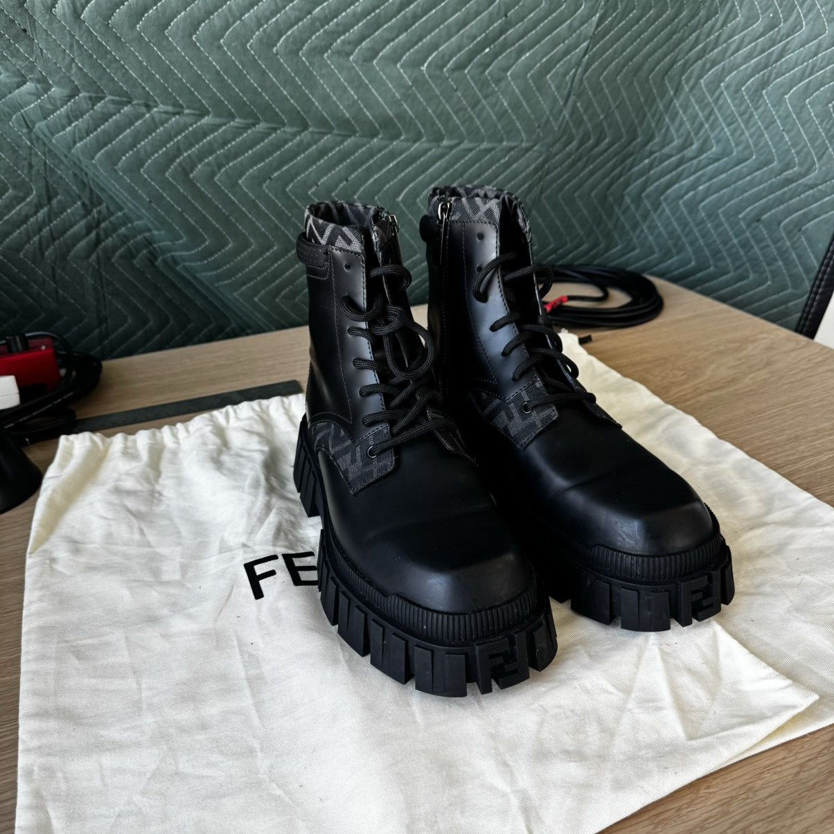 Fendi Fendi Force Lace-Up Boot ‘Black’ Size US 10 / EU 43 - 10 Thumbnail