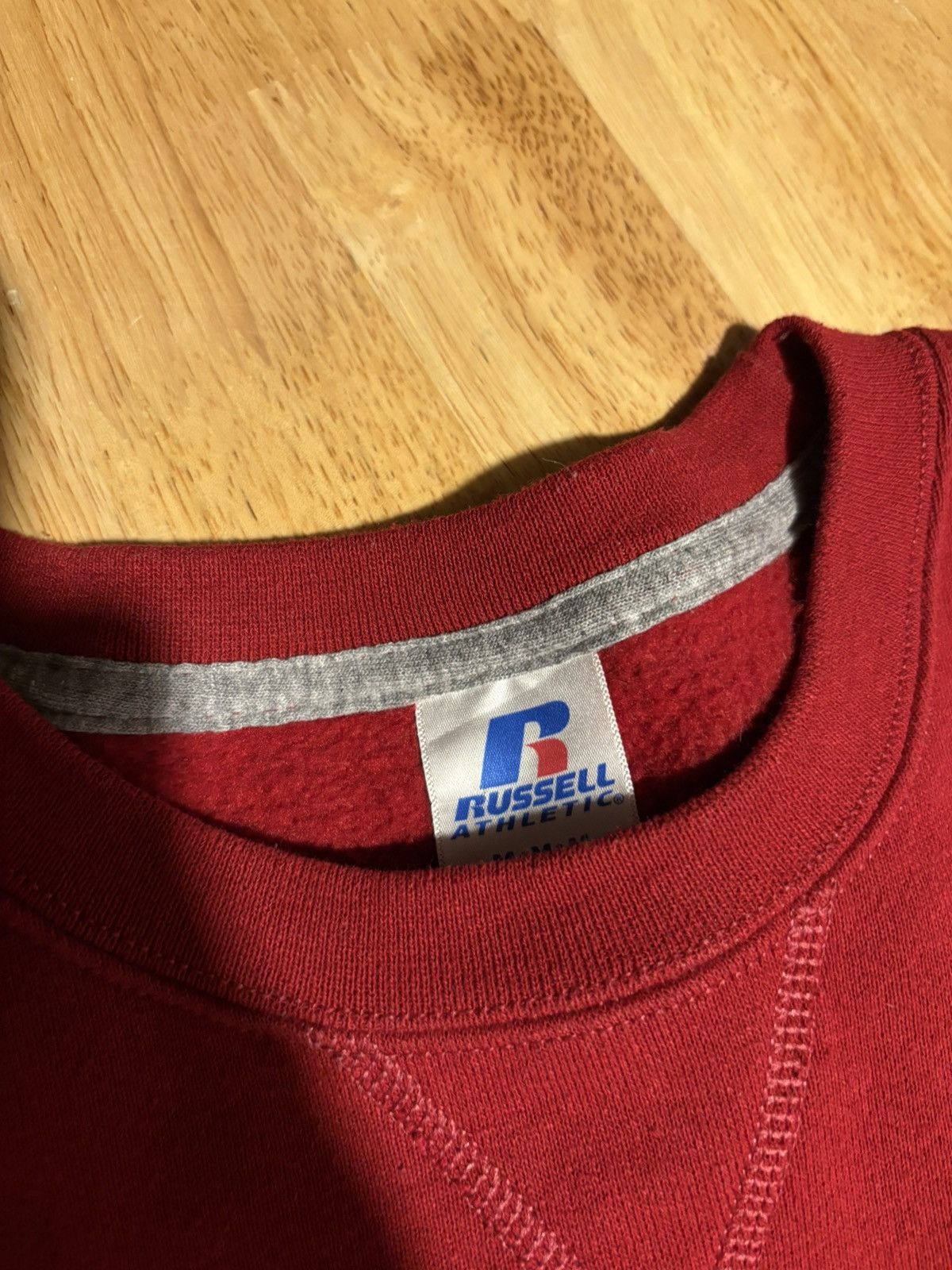 Russell Athletic Vintage Burgundy Russel Athletic Crewneck Size US M / EU 48-50 / 2 - 2 Thumbnail