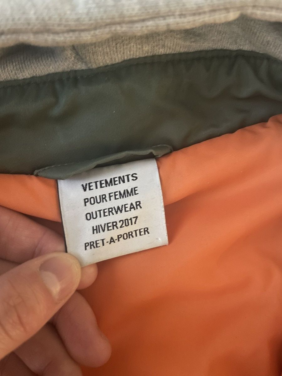 Vetements Vetements OG 2017 bomber Size US M / EU 48-50 / 2 - 3 Thumbnail