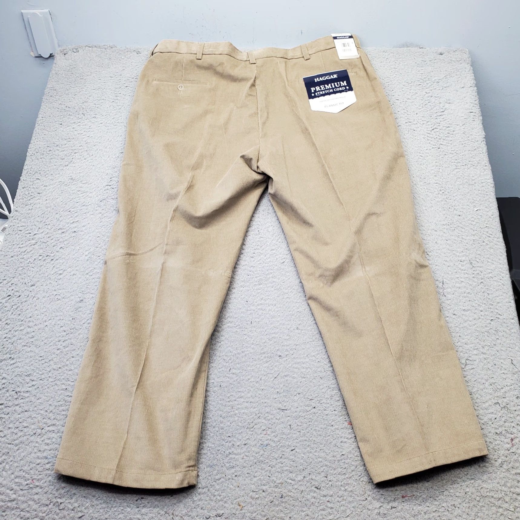 Haggar Haggar Mens Corduroy Pants Tan 44 Classic Premium Stretch Waist Straight NWT Size 44 Mens Size US 44 / EU 60 - 2 Thumbnail