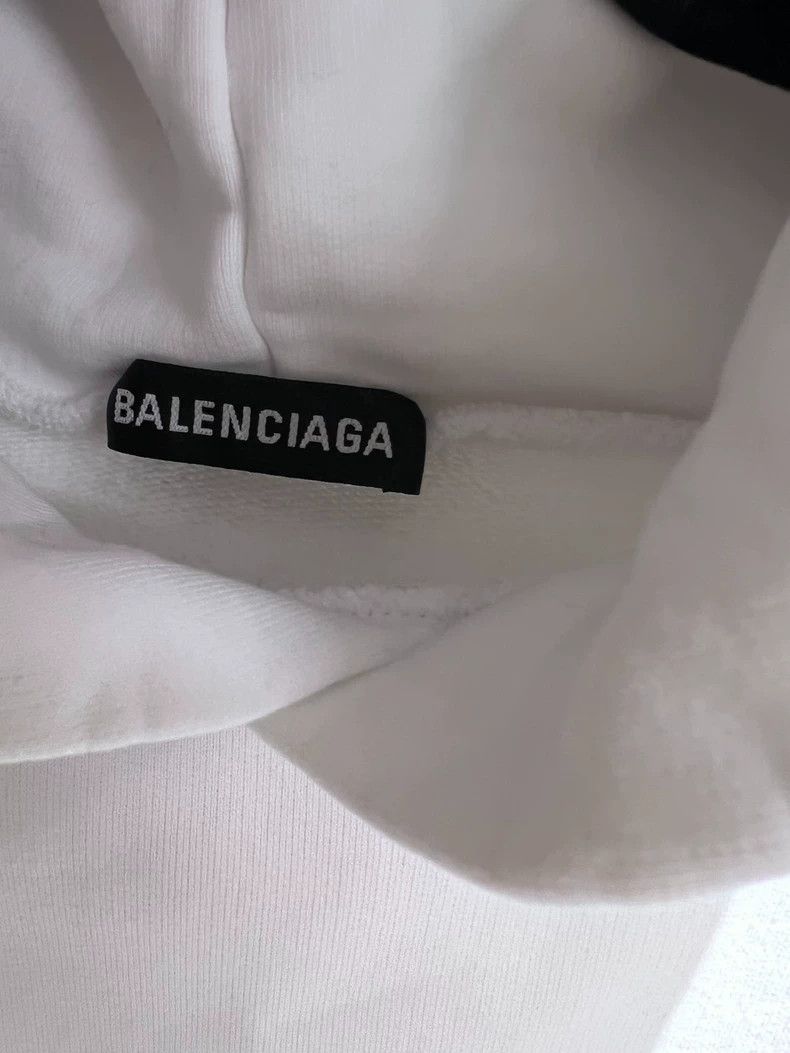 Balenciaga Balenciaga White Torch Embroidered Hoodie Size S New with Size US S / EU 44-46 / 1 - 3 Thumbnail
