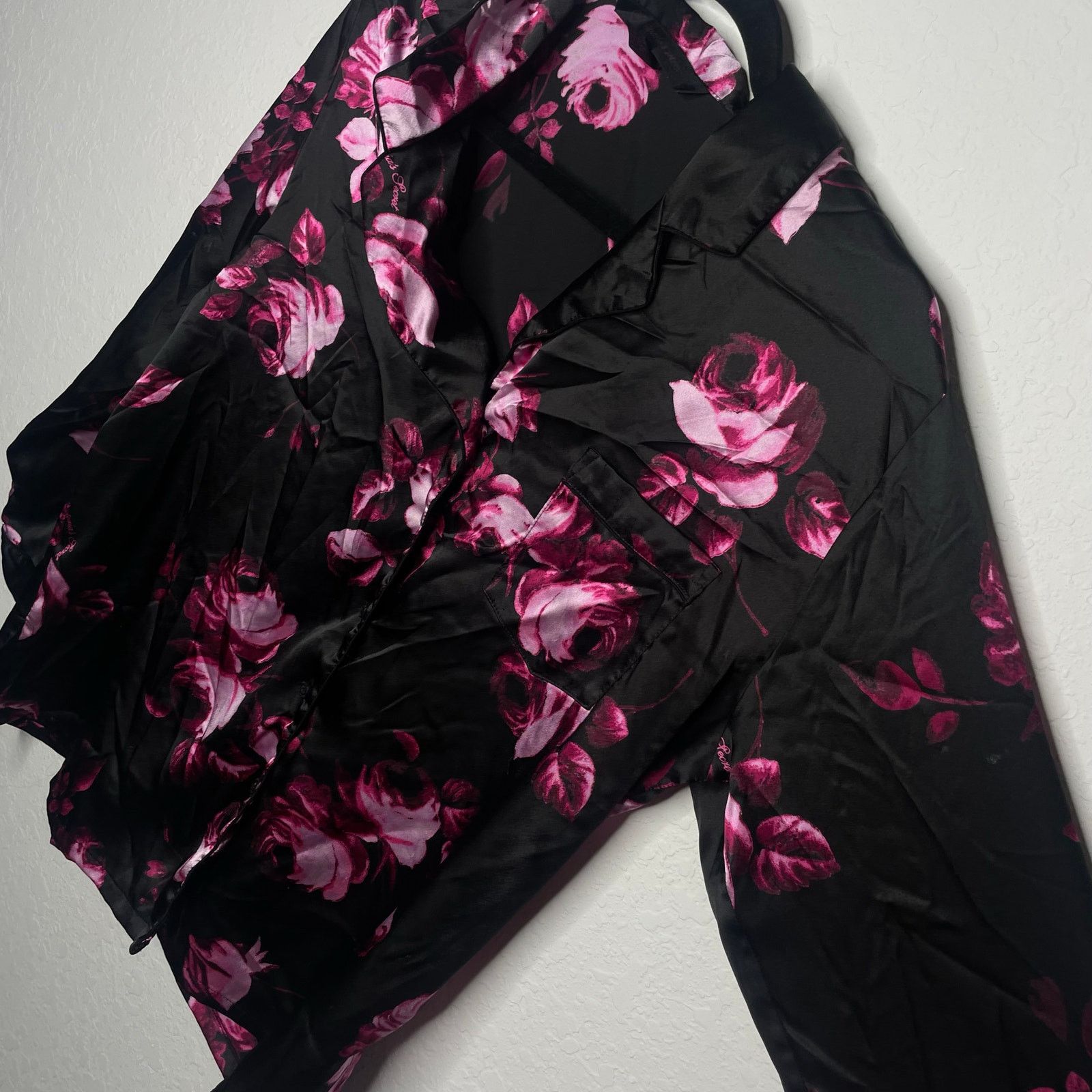 Victoria's Secret Victoria’s Secret Satin Button Down Size M / US 6-8 / IT 42-44 - 9 Thumbnail