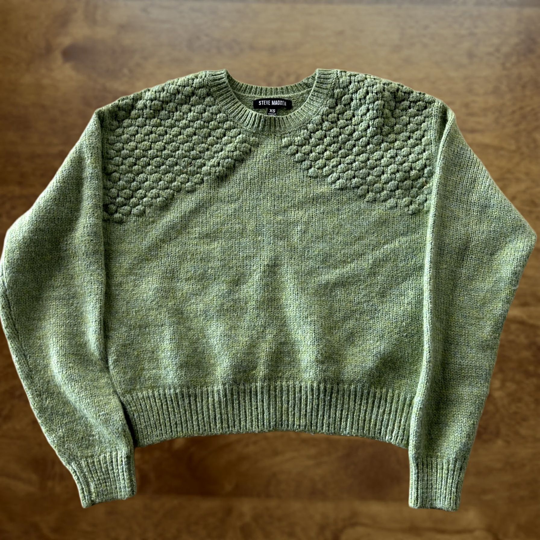 Steve Madden Steve Madden Sweater Womens XS Green Popcorn Yoke Knit Crewneck Pullover Size XS / US 0-2 / IT 36-38 - 1 Thumbnail