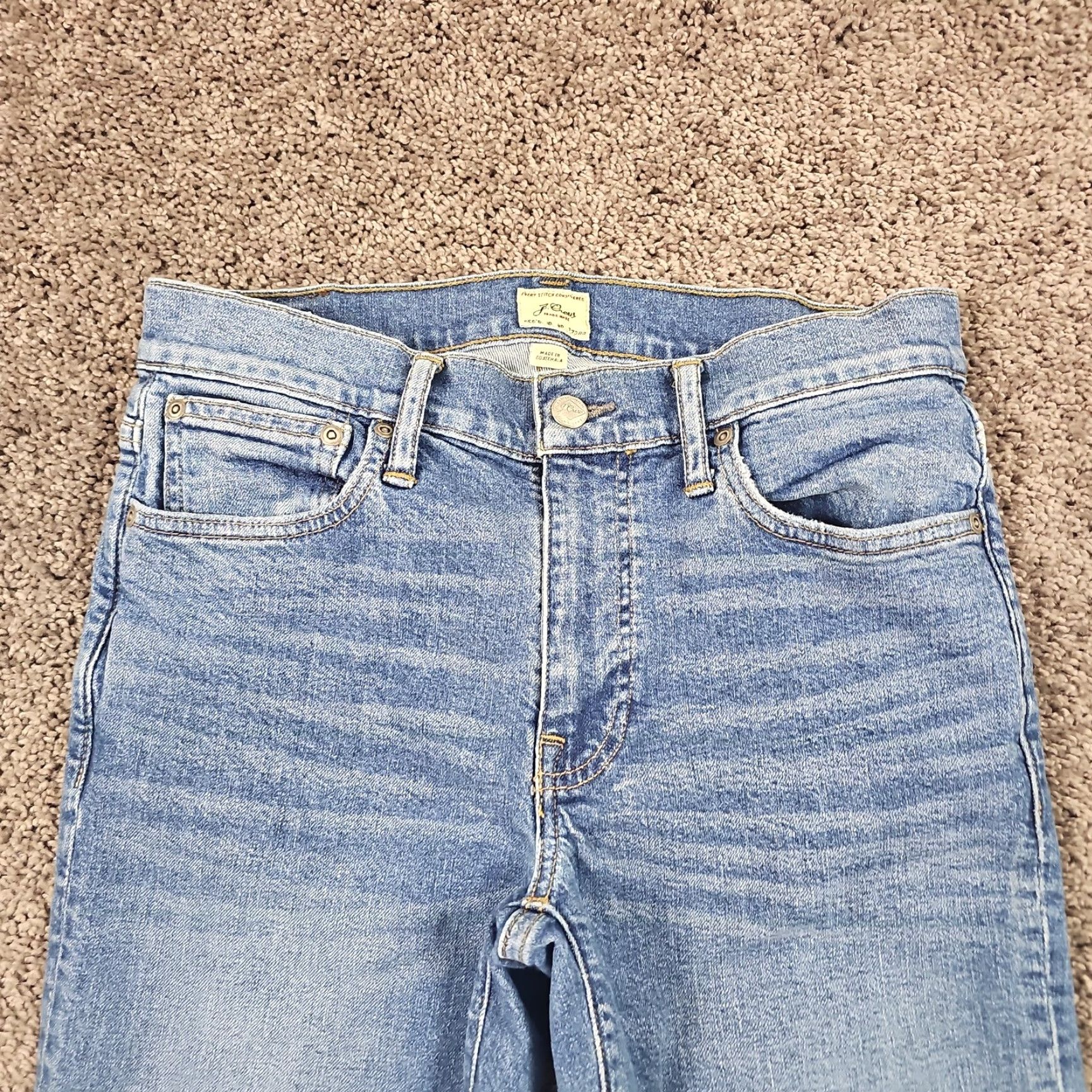 J.Crew J Crew Jeans Mens Slim Tapered 31 Light Wash Denim Stretch 28x32 Blue Cotton Spandex Regular 32 Inseam N/A 250 Size US 31 - 2 Thumbnail