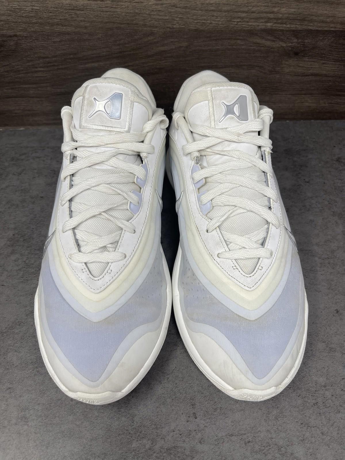 Nike Nike A One OG Pearl Womens Size 12 Aja Wilson Basketball Size US 12 / IT 42 - 3 Thumbnail