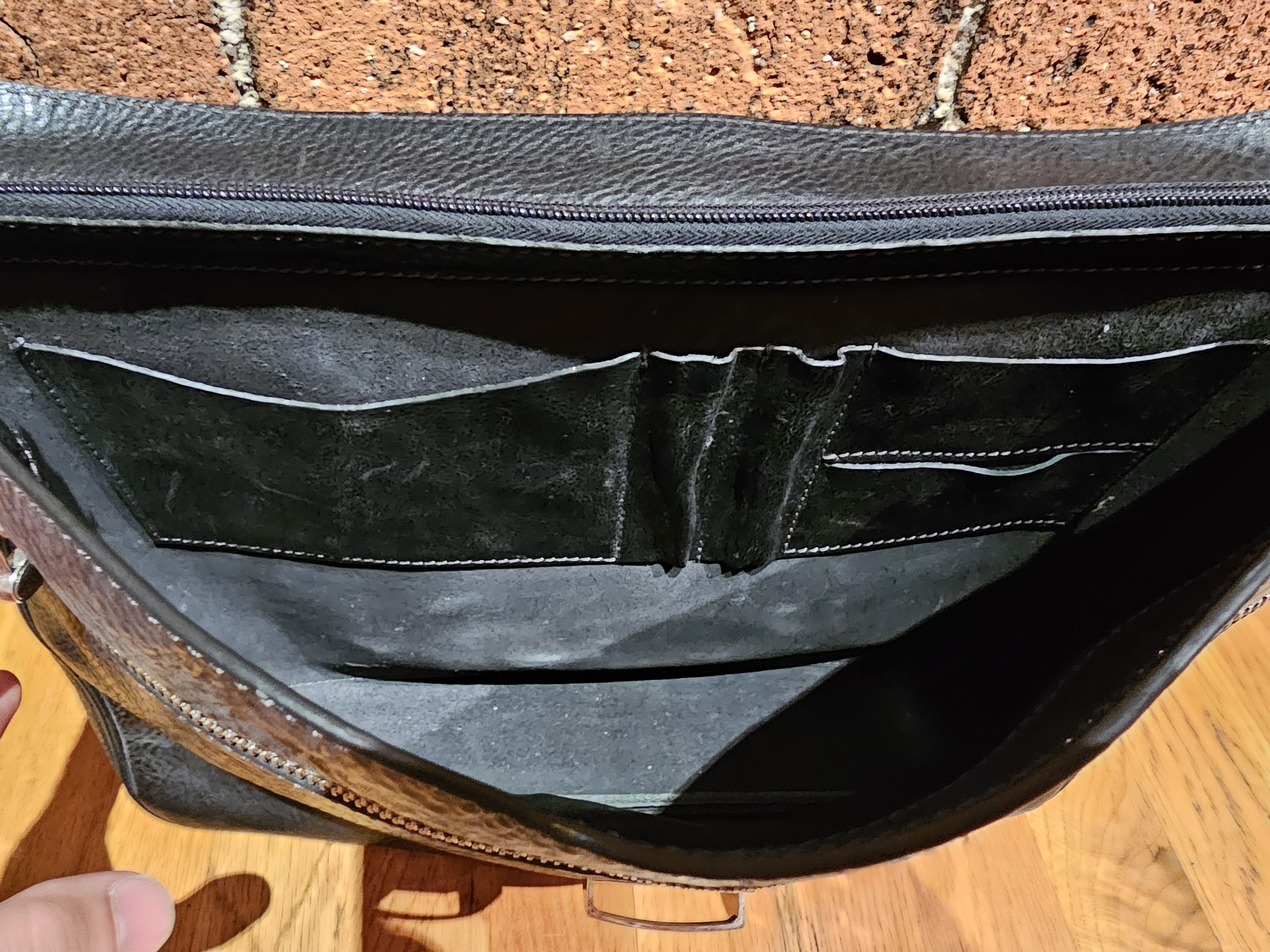 Other Pebbled leather briefcase from Scuola del Cuoio (Florence) Size ONE SIZE - 10 Thumbnail