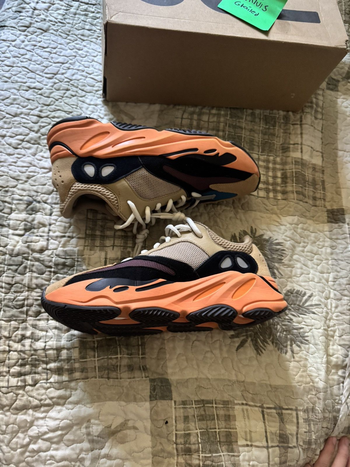 Yeezy Yeezy 700 Enflamed Amber Size US 9.5 / EU 42-43 - 2 Thumbnail