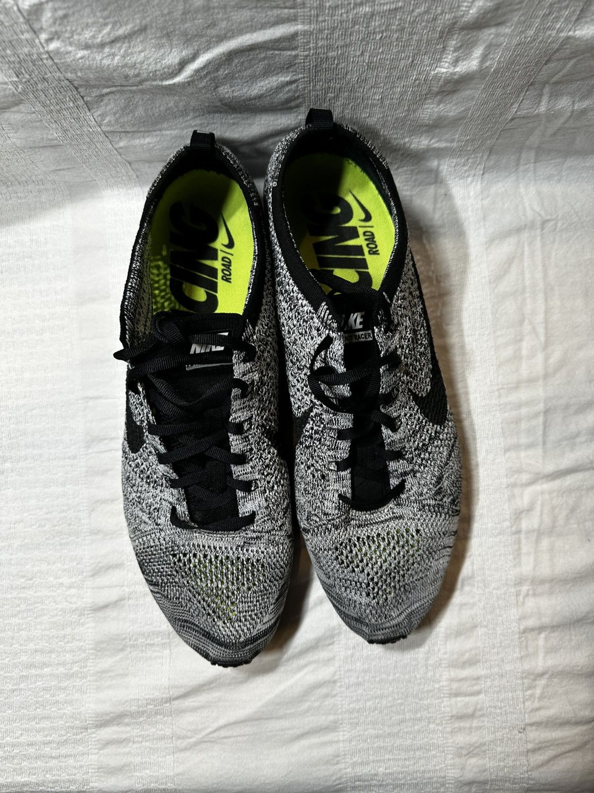 Nike Nike Flyknit Racer - OREO Size US 13 / EU 46 - 6 Thumbnail