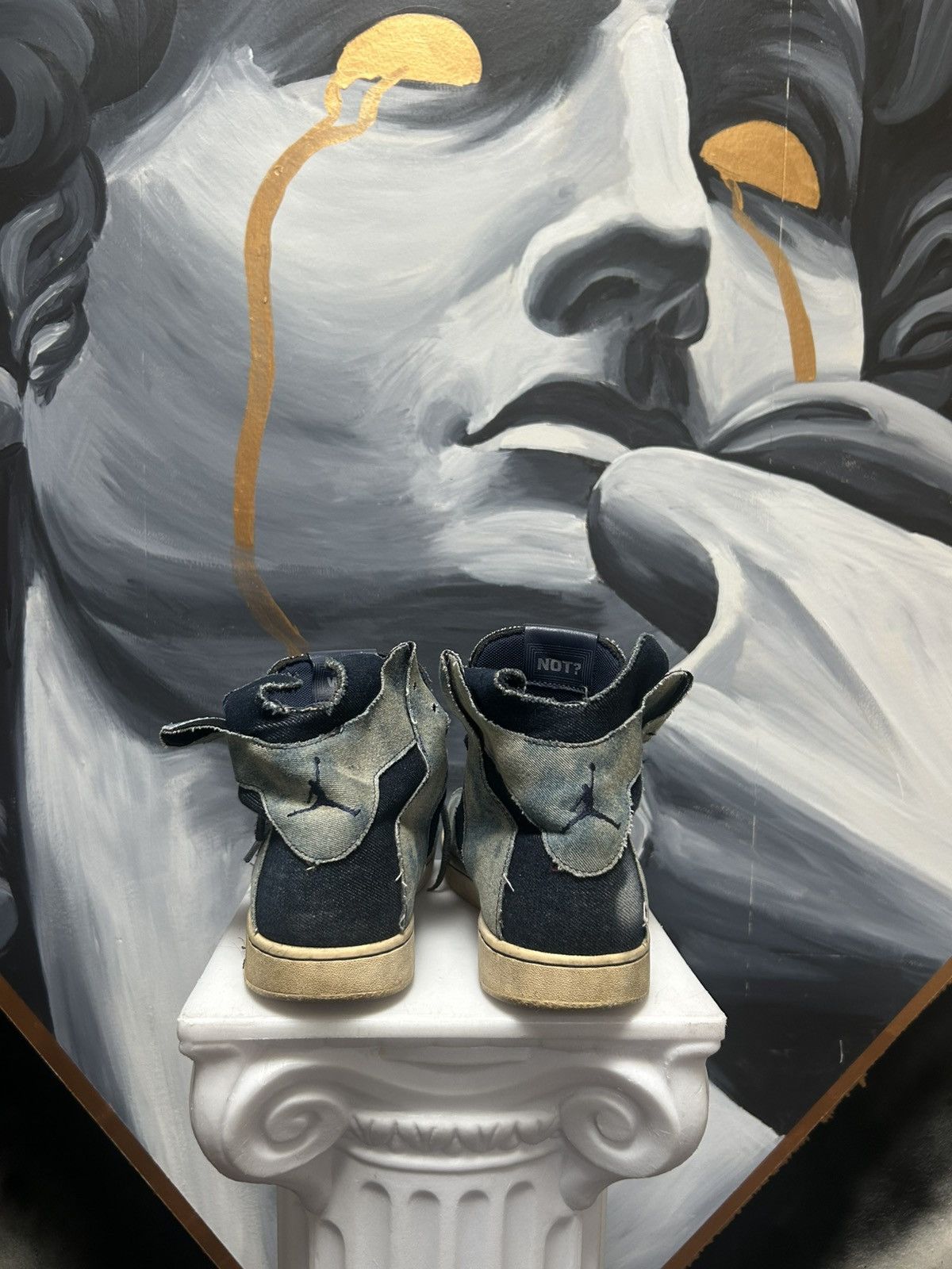 Designer denim jordan’s Size US 10.5 / EU 43-44 - 2 Thumbnail