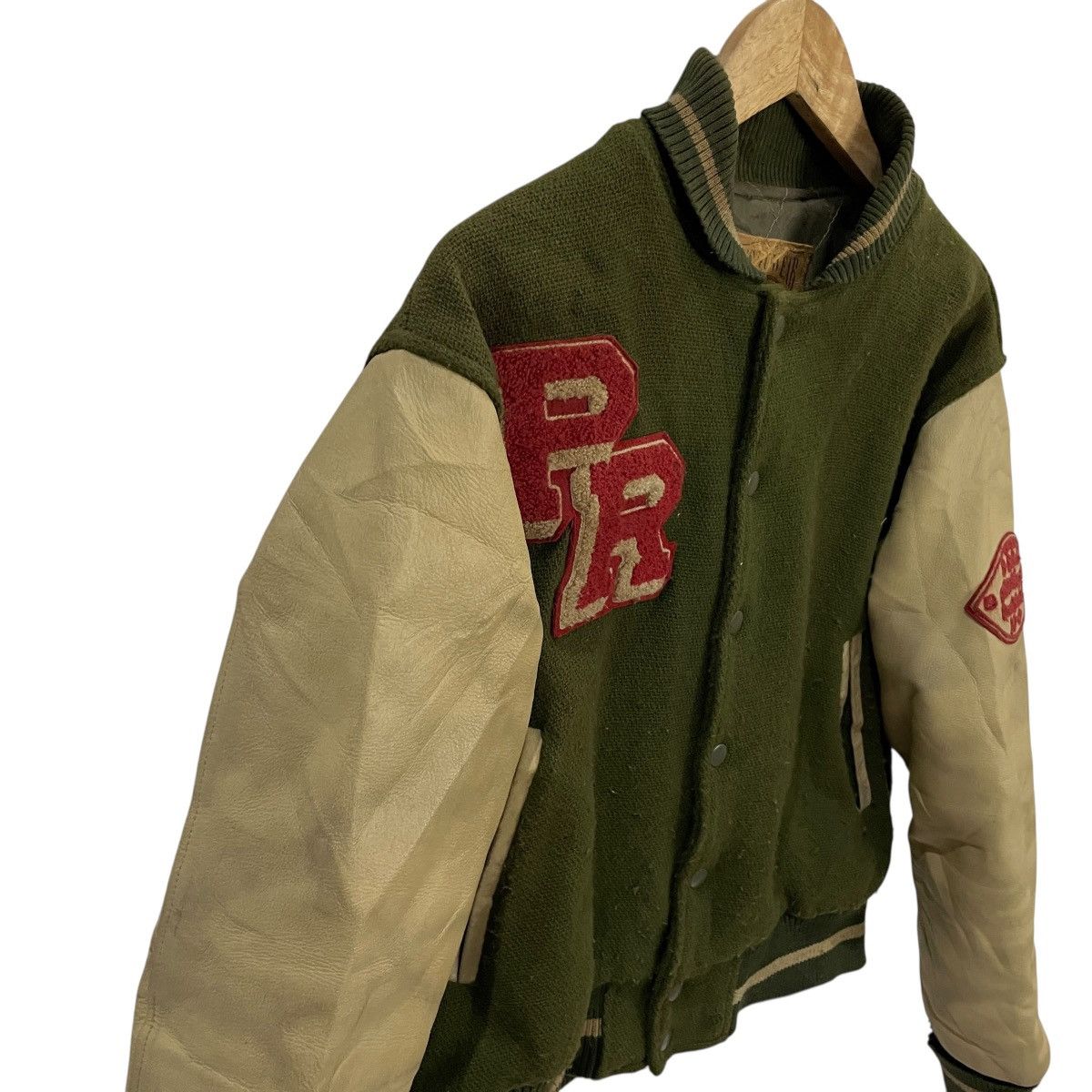 Vintage Vintage Deaven Thorpes Varsity Jacket Size US M / EU 48-50 / 2 - 7 Thumbnail