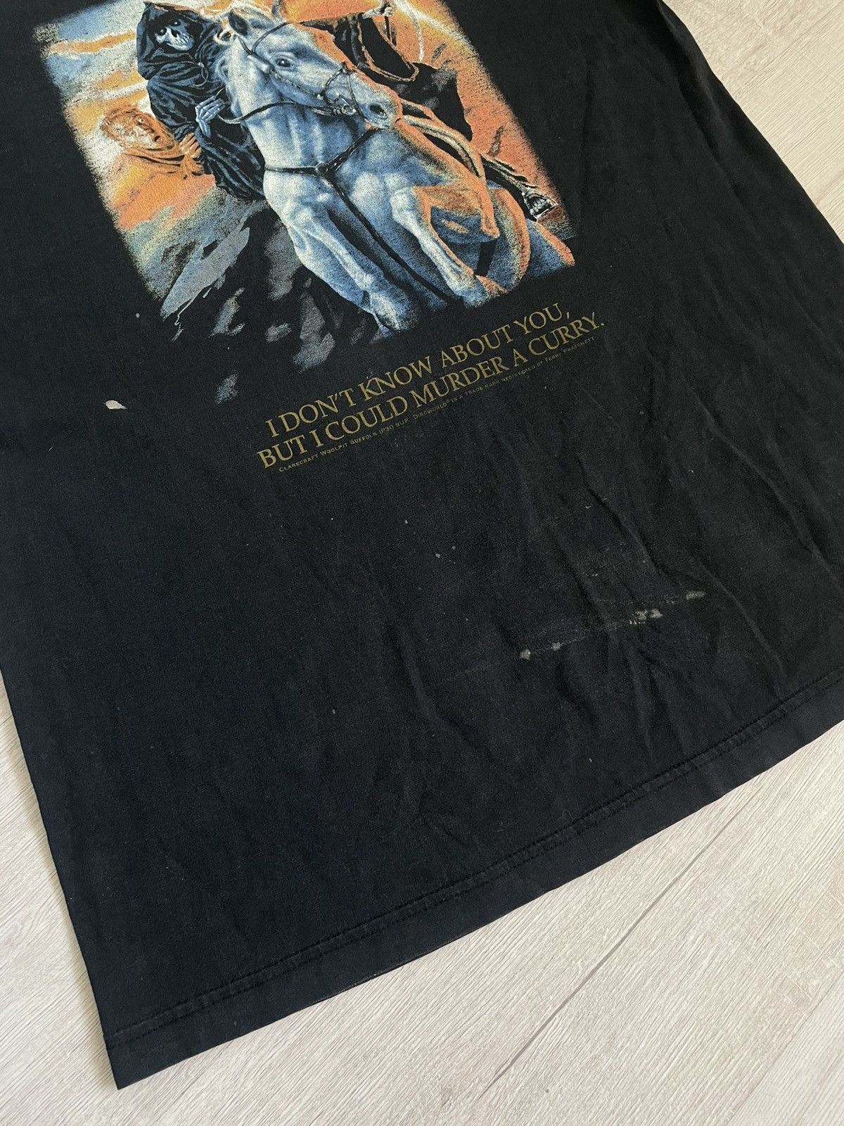 Band Tees × Vintage Vintage 90s Discworld By Terry Pratchett Tee Series Book Y2k Size US XL / EU 56 / 4 - 8 Thumbnail