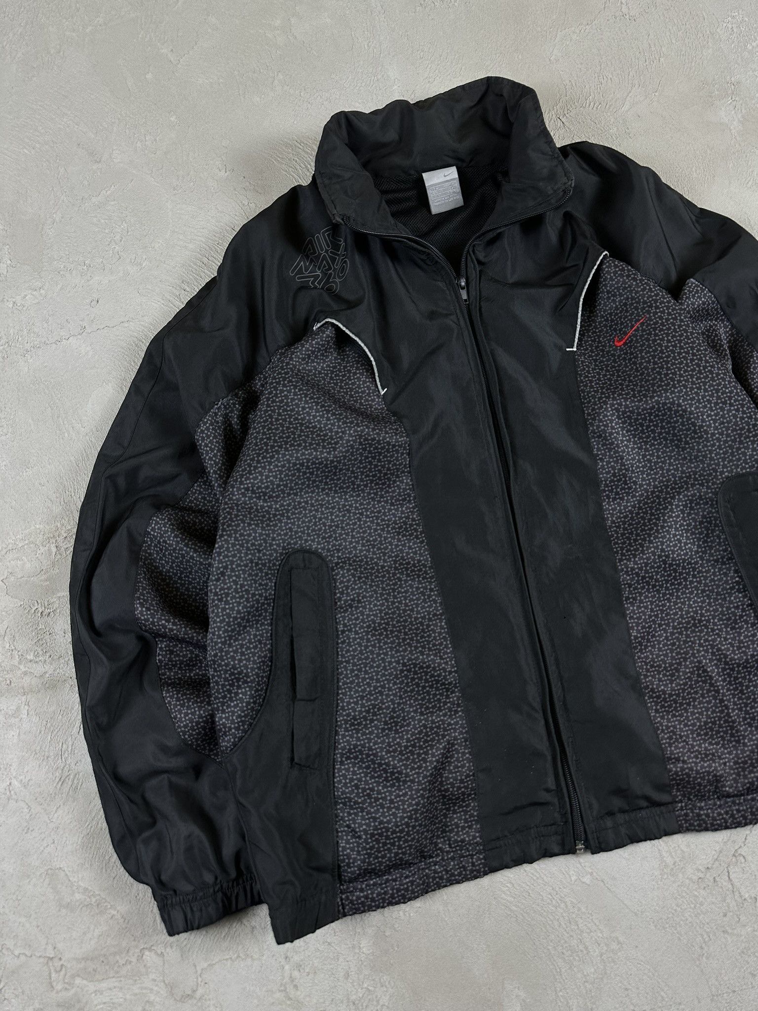 Nike 00s Vintage Nike Air Max Nylon Zip Tracksuit Jacket Size US M / EU 48-50 / 2 - 2 Thumbnail