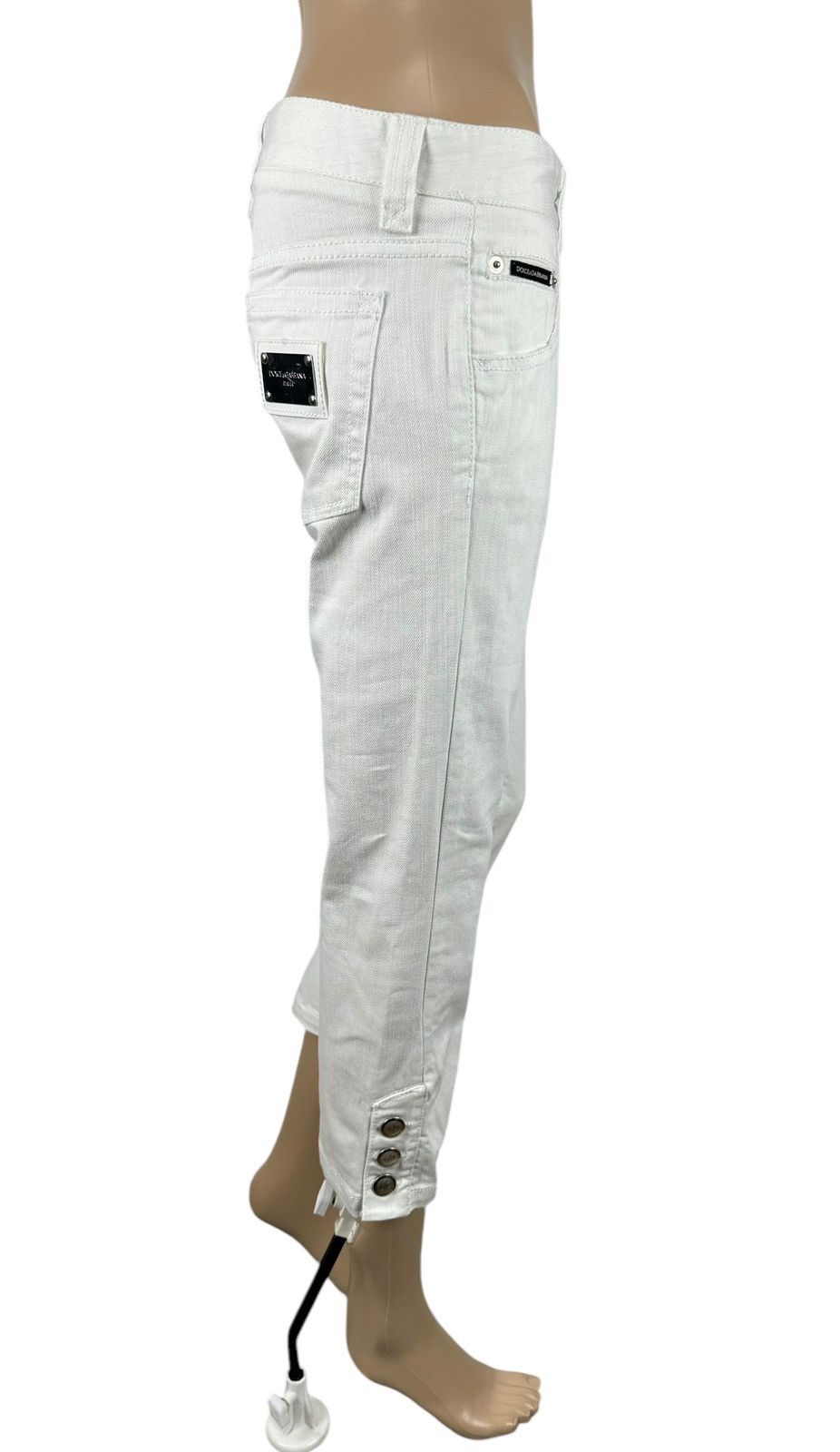 Dolce & Gabbana Dolce & Gabbana Jeans Crop Metal Logo Button Accent size 40 Size 27" / US 4 / IT 40 - 6 Thumbnail