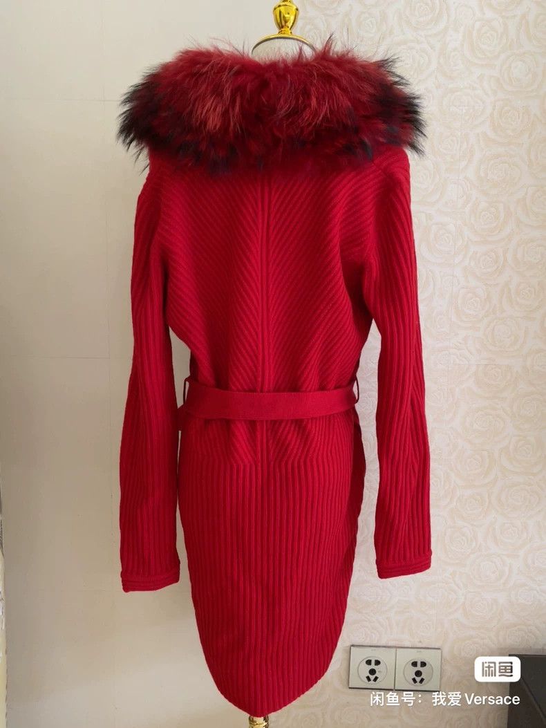 Versace Versace Wool knit jacket with a new large fur collar Size XL / US 12-14 / IT 48-50 - 5 Thumbnail