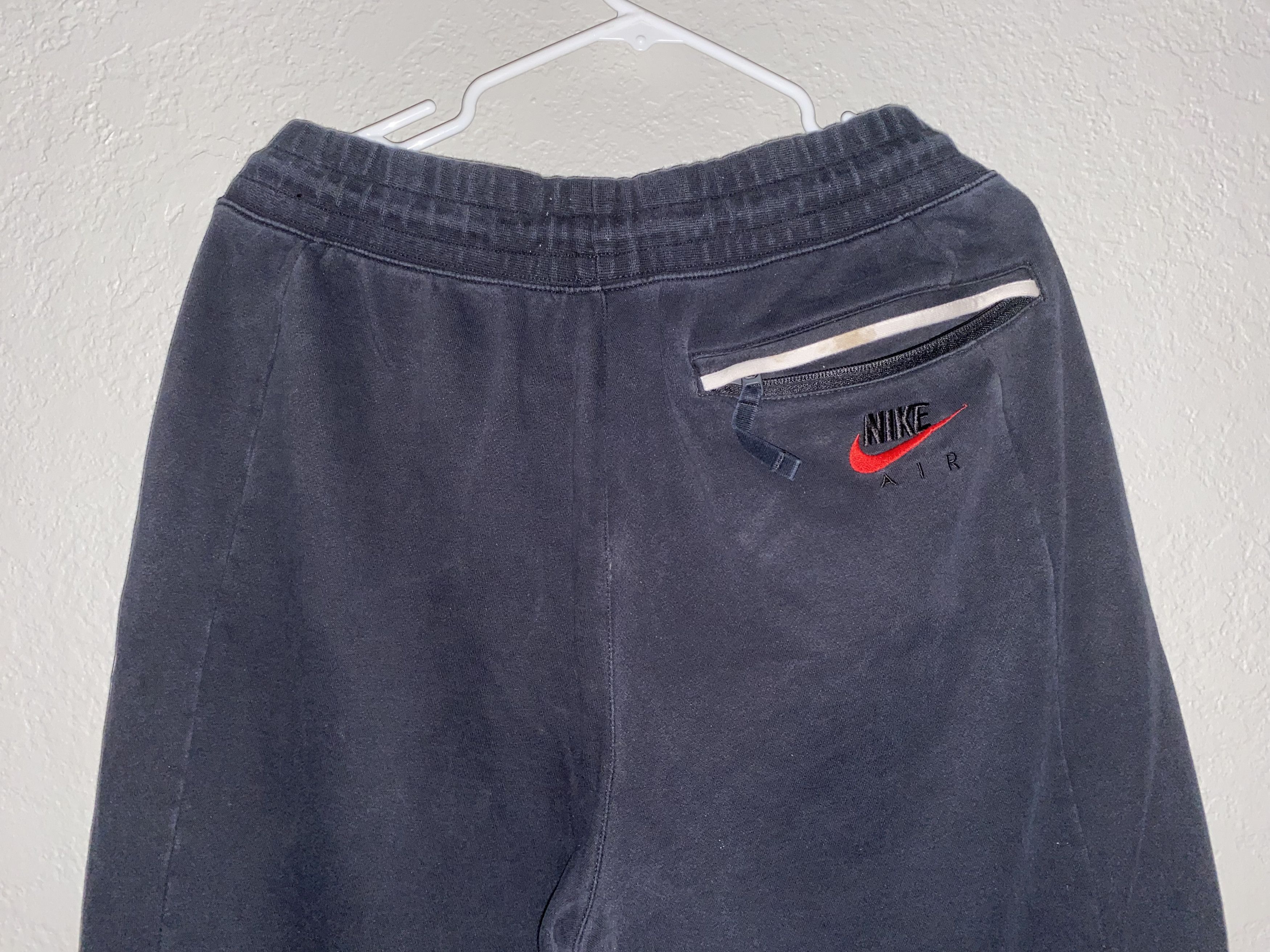 Nike Nike Air Sweatpants Sweat pants BLACK sz LARGE unisex Sports Size US 34 / EU 50 - 6 Thumbnail