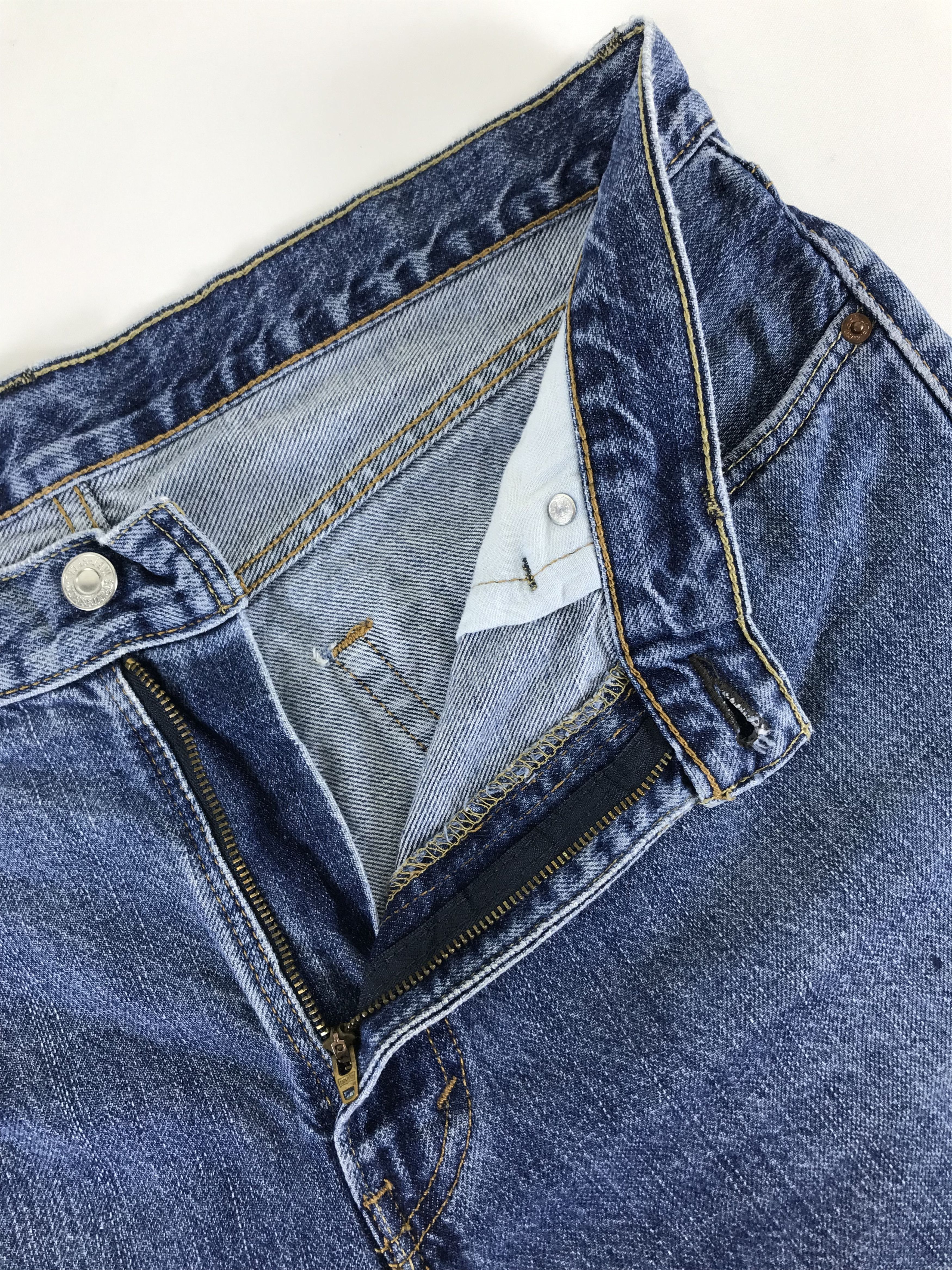 Levi's Vintage Levi's 505 Blue Wash Short Jeans Size US 36 / EU 52 - 3 Thumbnail