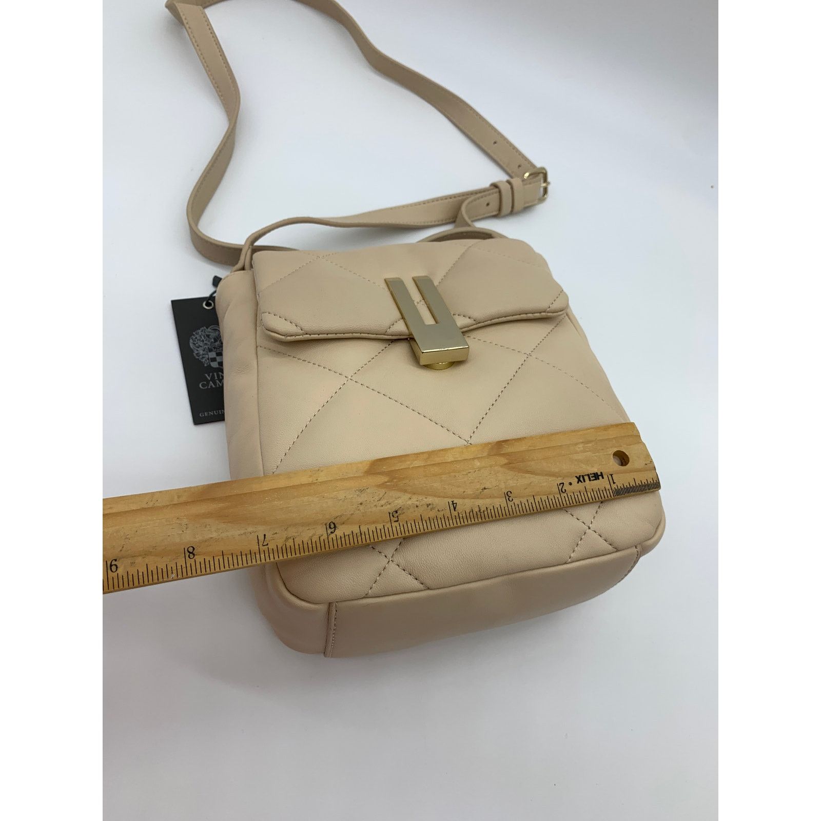 Vince Camuto Vince Camuto Quilted Leather Crossbody Doty Womens Purse Size ONE SIZE - 5 Thumbnail