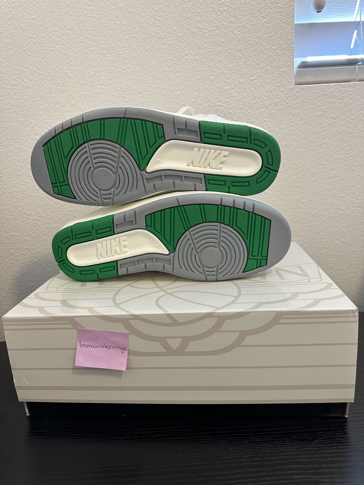 Jordan Brand Air Jordan 2 lucky green size 9 US Size US 9 / EU 42 - 6 Thumbnail