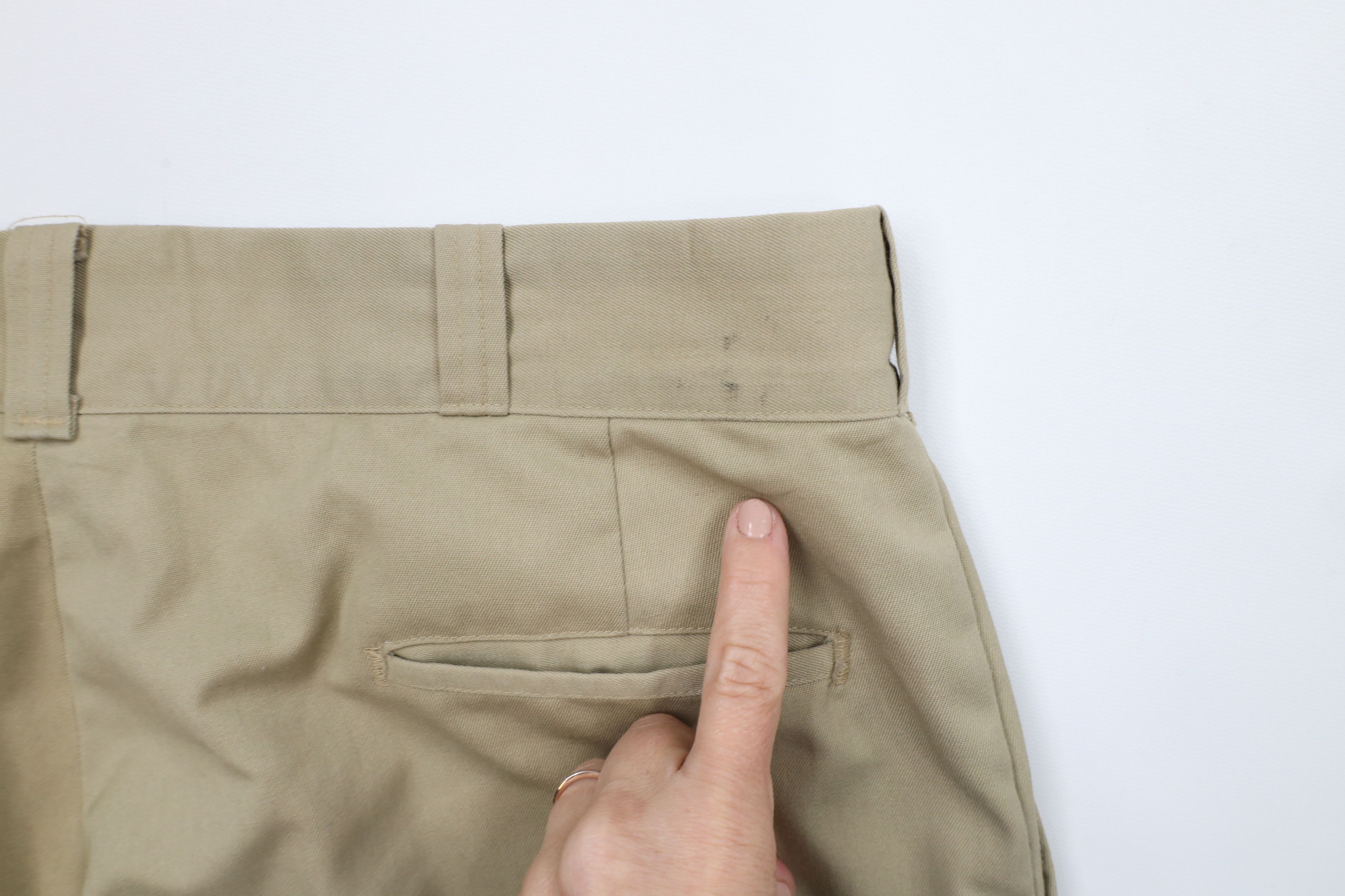 Vintage Vintage 70s OshKosh B'Gosh Wide Leg Workwear Mechanic Pants Size US 36 / EU 52 - 12 Thumbnail