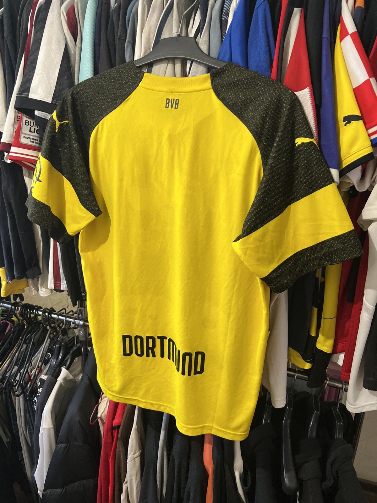 Puma × Vintage 2018/2019 PUMA BORUSSIA DORTMUND FC HOME FOOTBALL SHIRT L Size US L / EU 52-54 / 3 - 3 Thumbnail