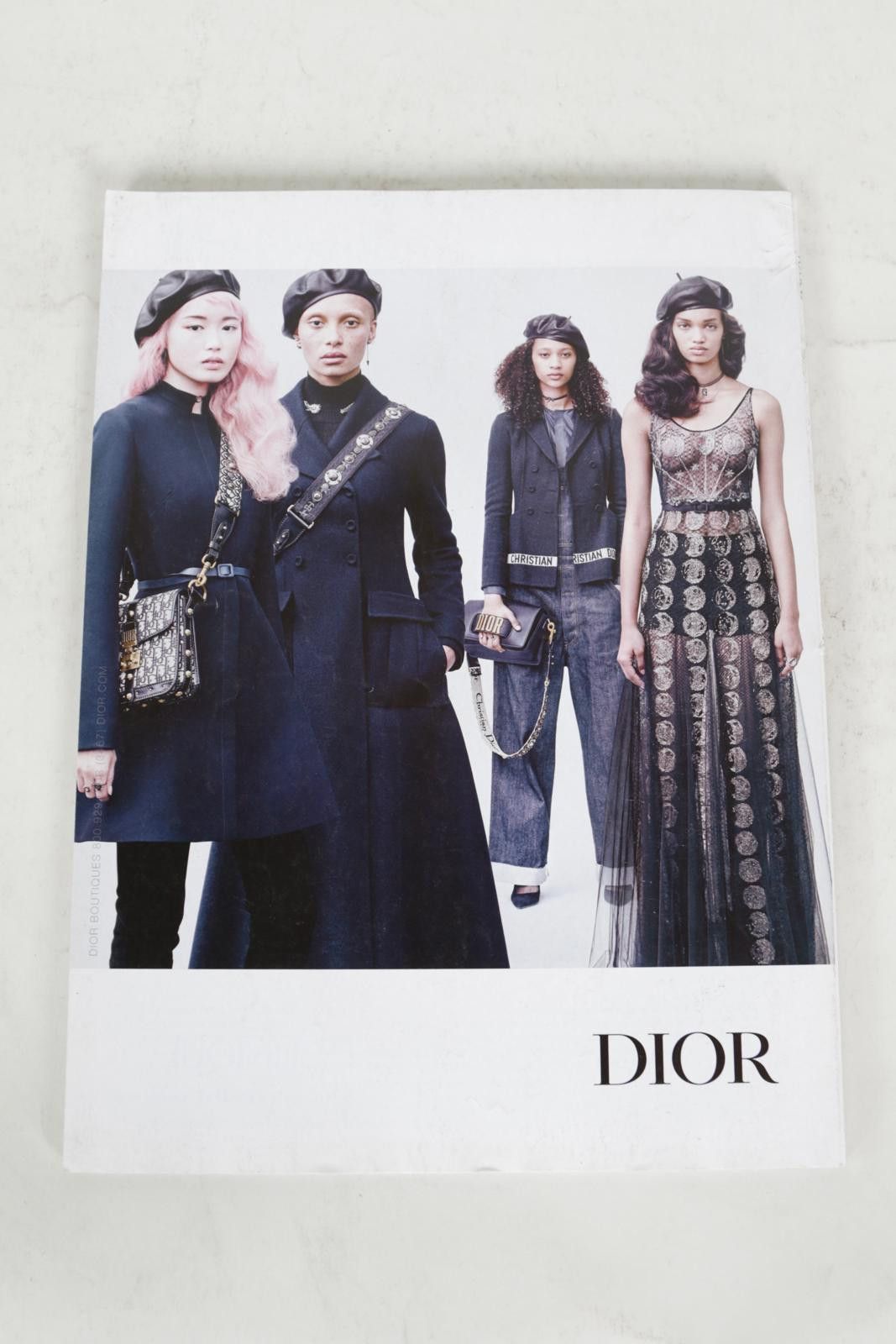 Vogue 2017' Vogue August Gigi & Zayn Magazine Size ONE SIZE - 2 Thumbnail