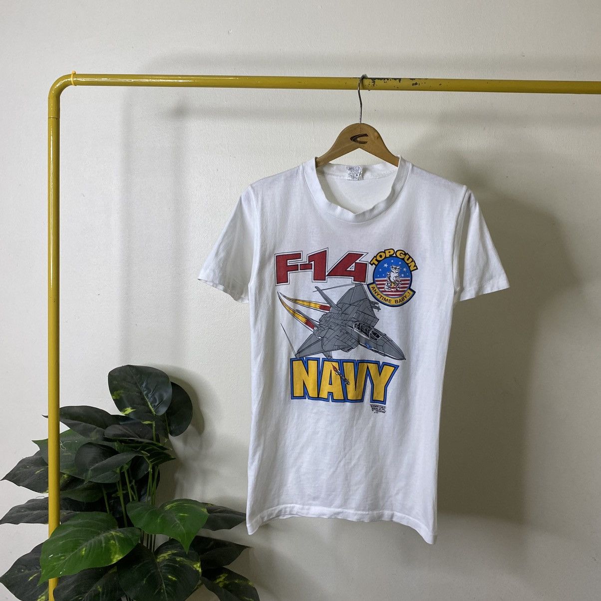 Vintage 1991 Navy TopGun F-14 Tomcat Fighter Jet T Shirt Size US S / EU 44-46 / 1 - 1 Thumbnail