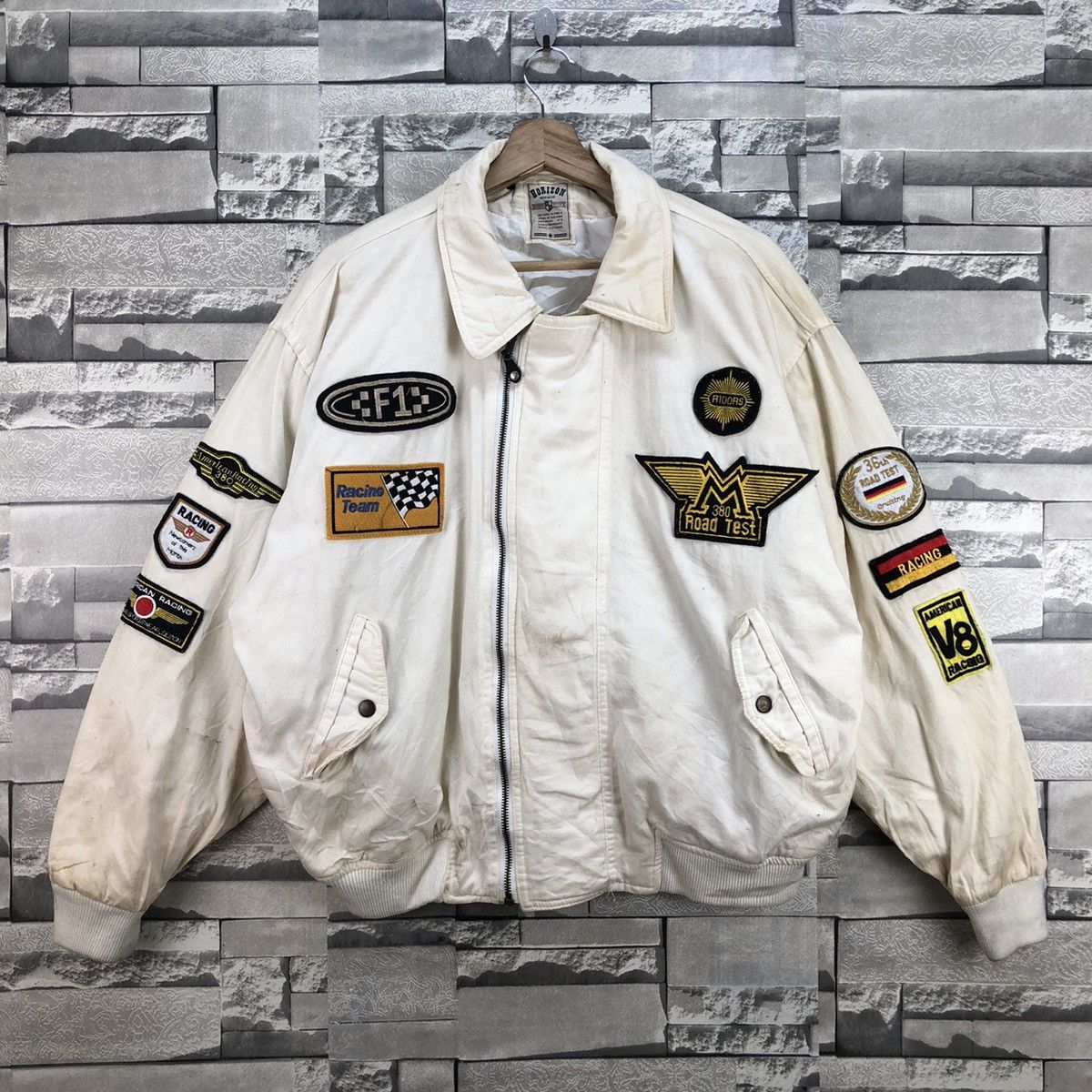 Formula 1 × Vintage Vintage Horizon Formula One Racing Team Bomber Style Size US XL / EU 56 / 4 - 2 Thumbnail