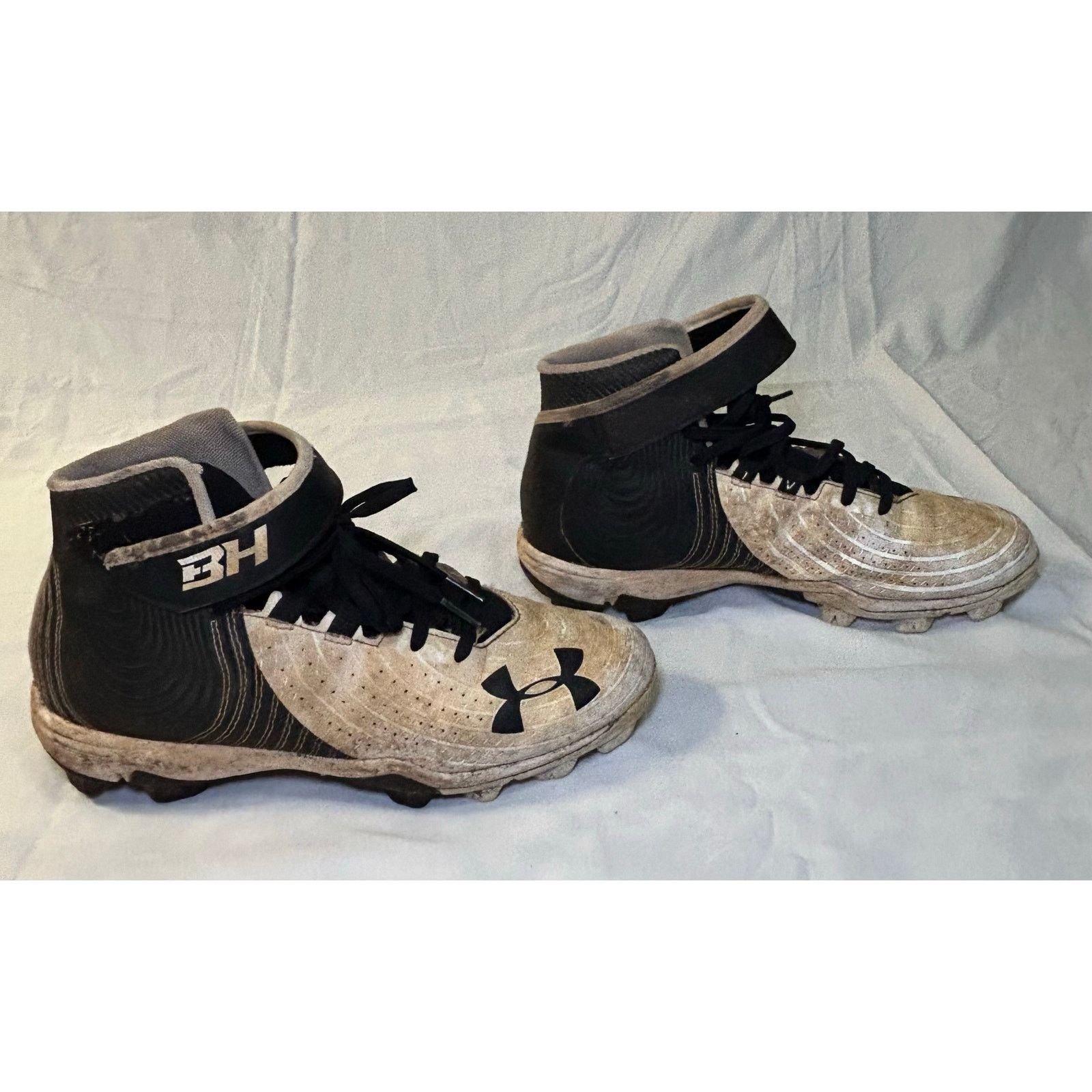 Under Armour Under Armour High-Top Football Cleats US Size 8 Size US 8 / EU 41 - 3 Thumbnail