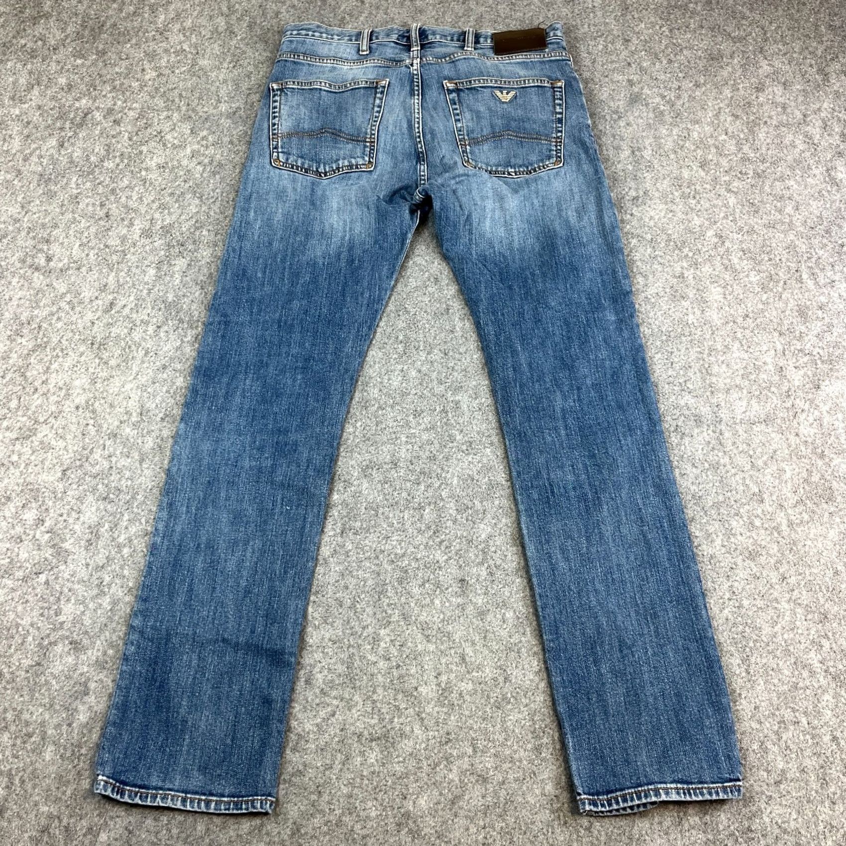 Vintage Armani Jeans Jeans Slim Tapered 33 32 Blue Denim Cotton Elastan Stretch 5-Pocket Mens Regular Waist 33 Inseam 32 In 10 Rise Classic Vintage NoN/A Size US 33 - 2 Thumbnail