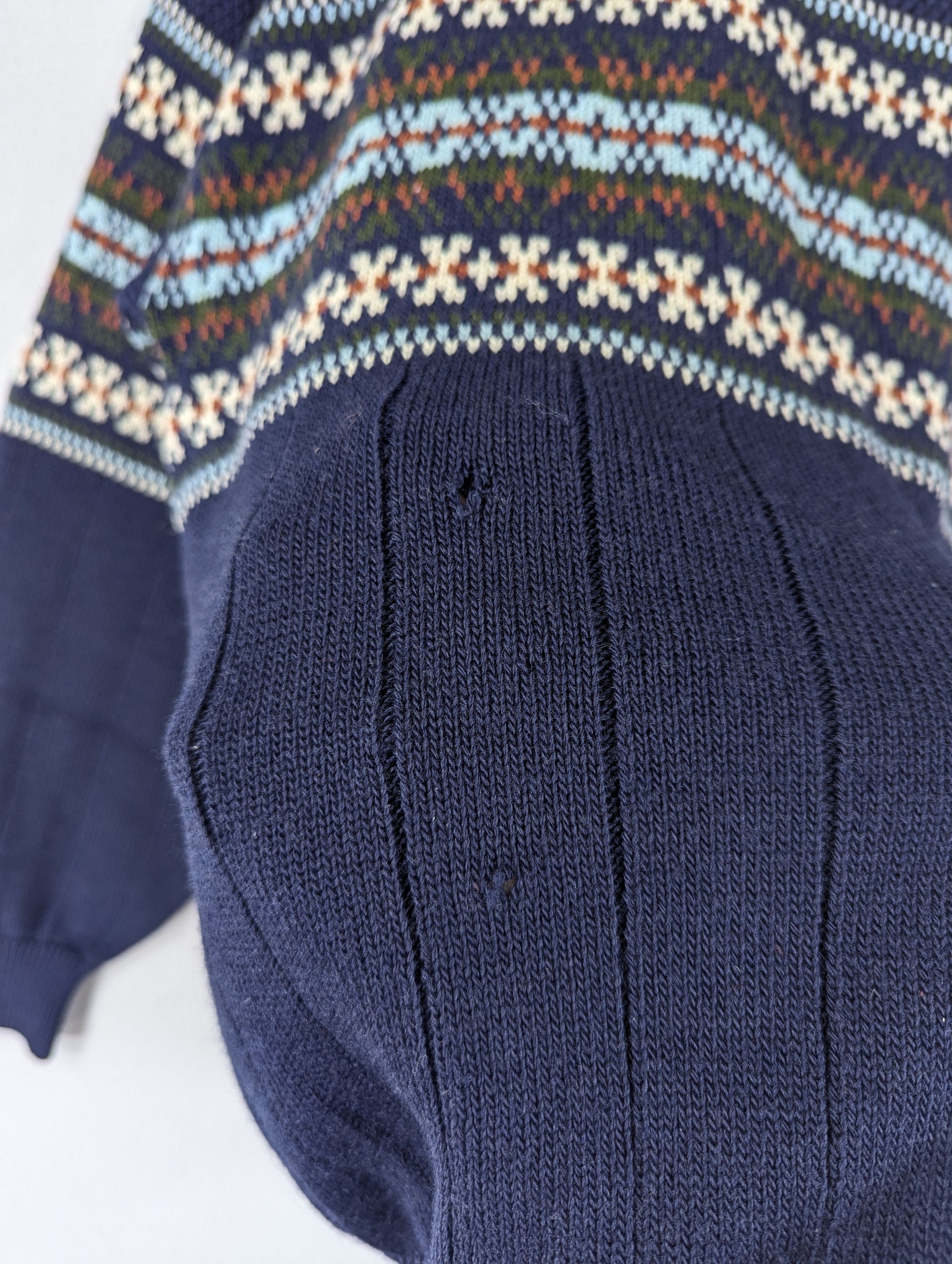 Lacoste Vintage Lacoste Patterned Knitted Jumper Crewneck Size US M / EU 48-50 / 2 - 7 Thumbnail