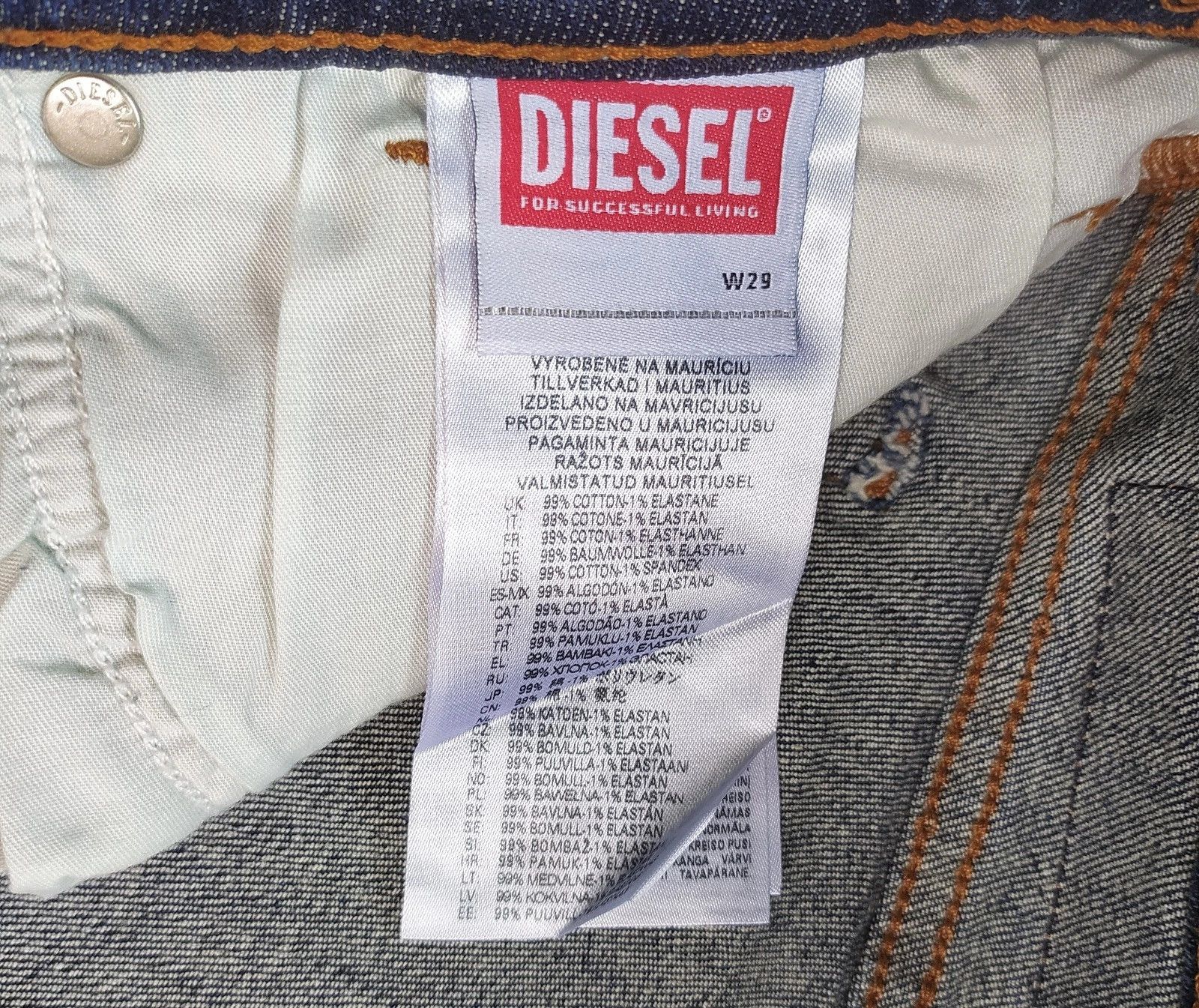 Diesel Diesel 1979 SLEENKER-R L.30 MENS JEANS T/9662 Size US 29 - 8 Thumbnail