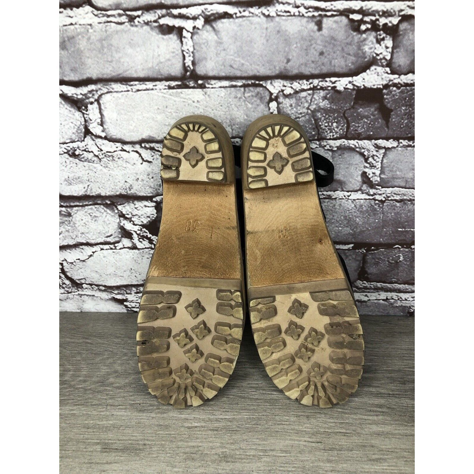 Other MIA Greta Black Leather Ankle Strap Wooden Heel Sandals Wome Size US 7.5 / IT 37.5 - 22 Thumbnail