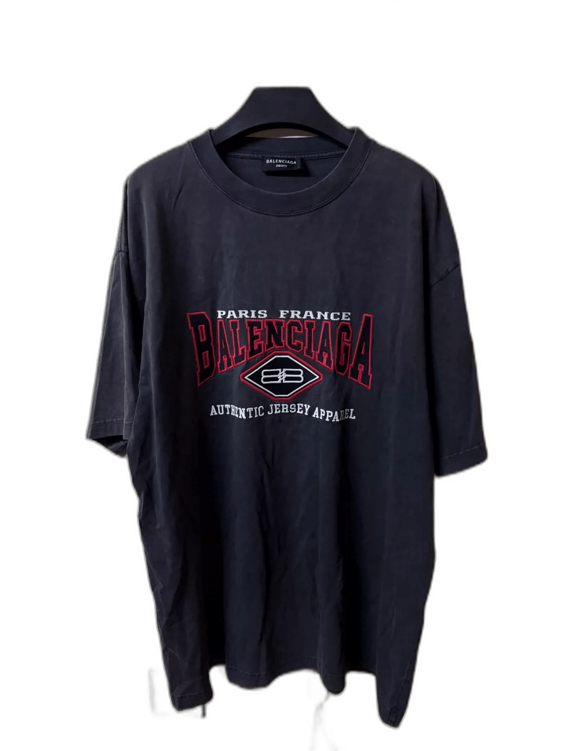 Balenciaga Balenciaga Short Sleeve Batwing T-Shirt Black Size US S / EU 44-46 / 1 - 1 Thumbnail