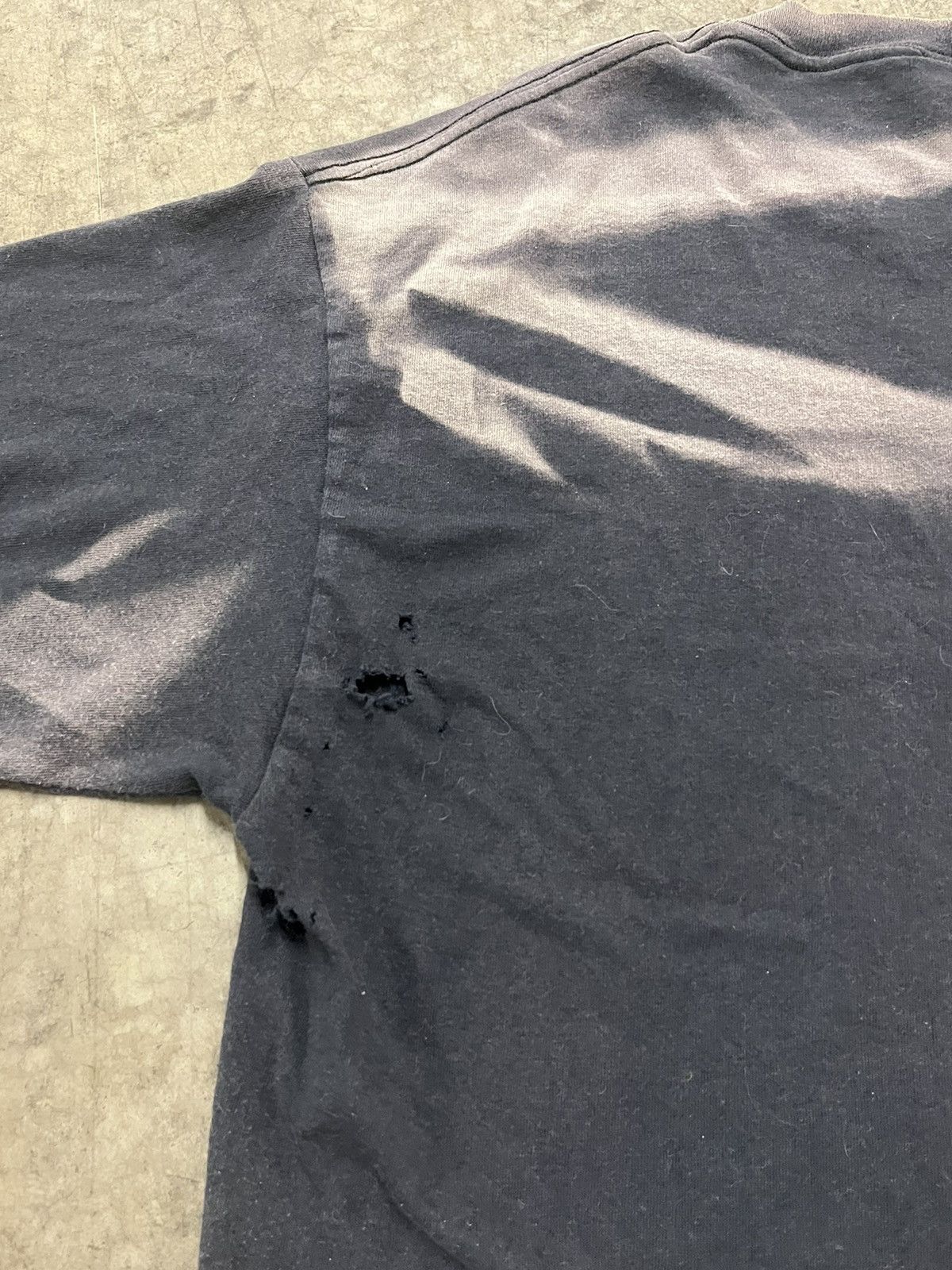 Nike × Vintage Nike 90s vintage shirt perfectly sun faded spell out hype Size US L / EU 52-54 / 3 - 8 Thumbnail