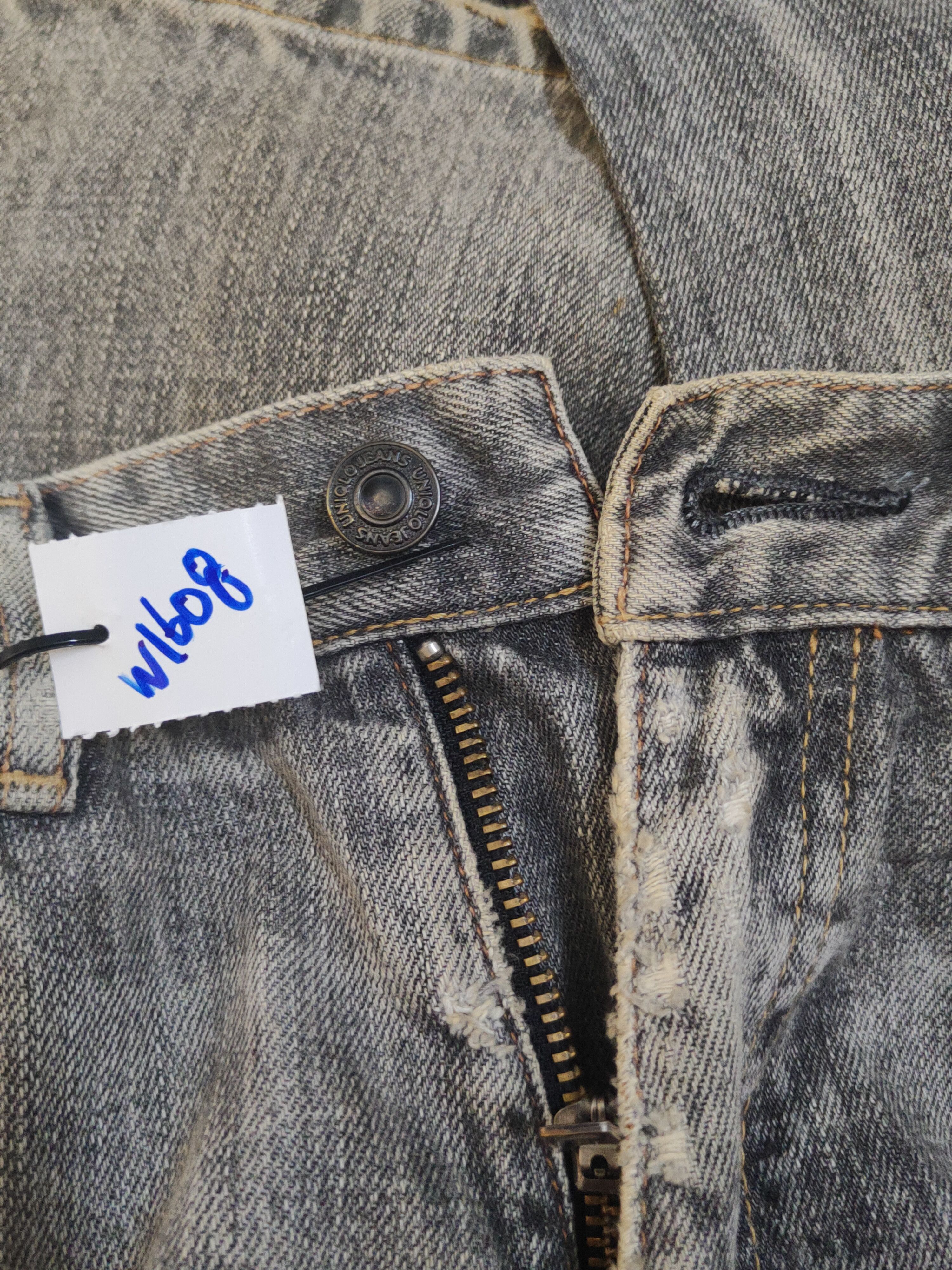 Japanese Brand Uniqlo japan vtg Black Faded Distressed Ripped Jeans #W1608 Size US 29 - 17 Thumbnail