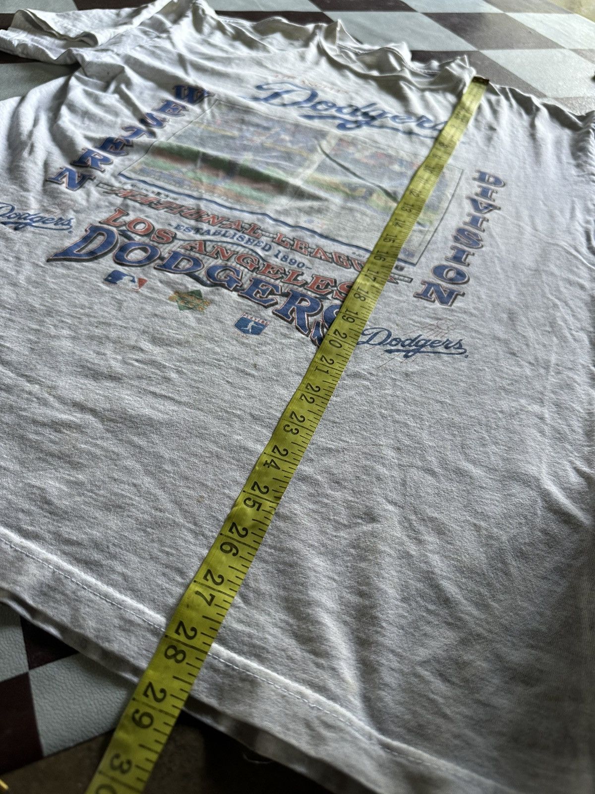 MLB Vintage Los Angeles dodgers tshirt Size US M / EU 48-50 / 2 - 5 Thumbnail