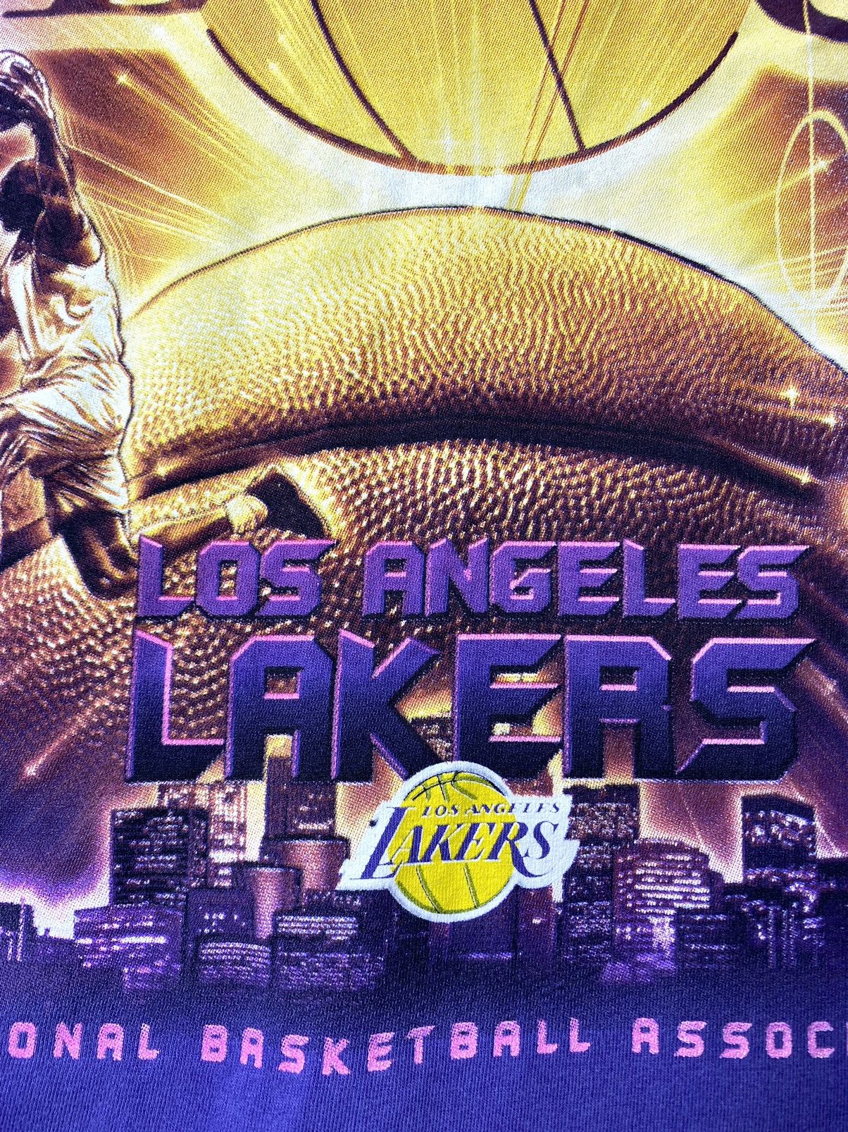 NBA Rare! Vintage 1990’s Los Angeles Lakers NBA T Shirt Size US XL / EU 56 / 4 - 6 Thumbnail