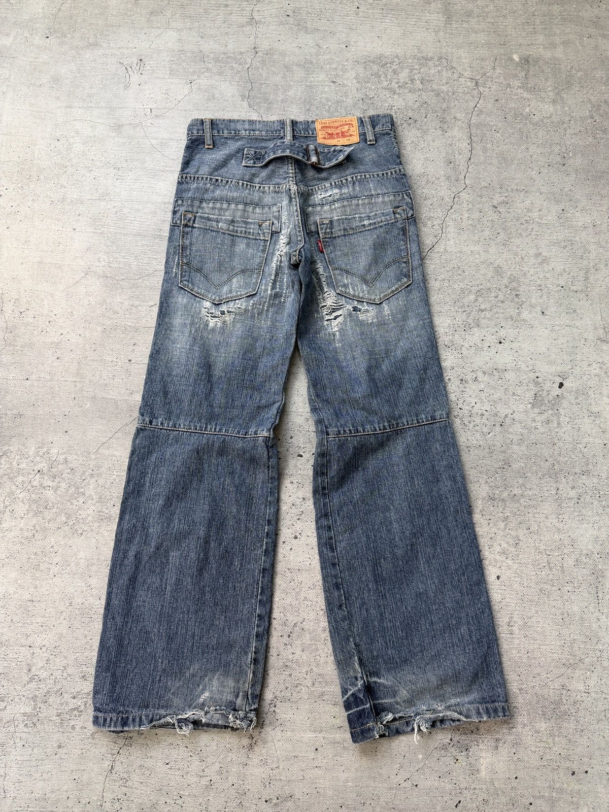 Levi's Y2K Skull Cross Bones Levi’s Engineered Jeans Grunge Size US 26 / EU 42 - 1 Thumbnail