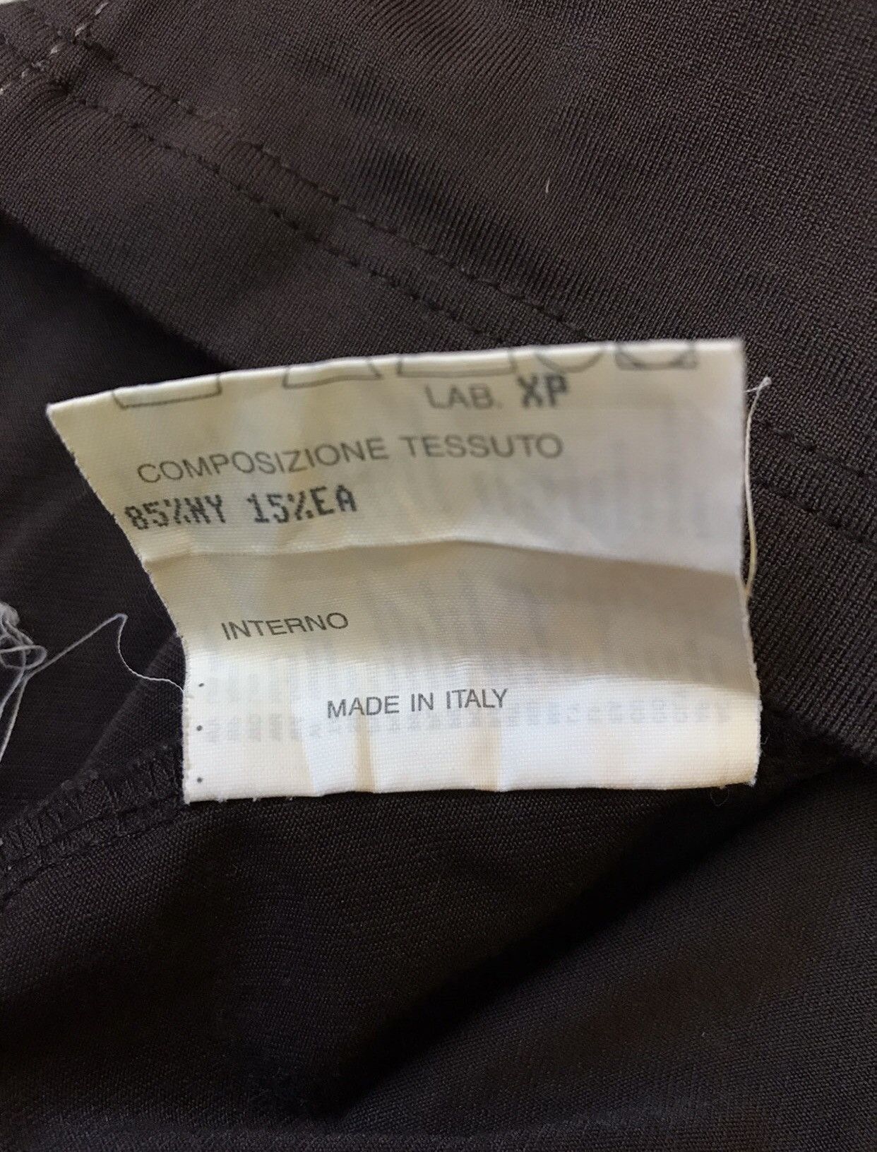 Fendi Fendi Small Logo V-Neck Long Sleeve Tee Size M / US 6-8 / IT 42-44 - 7 Thumbnail