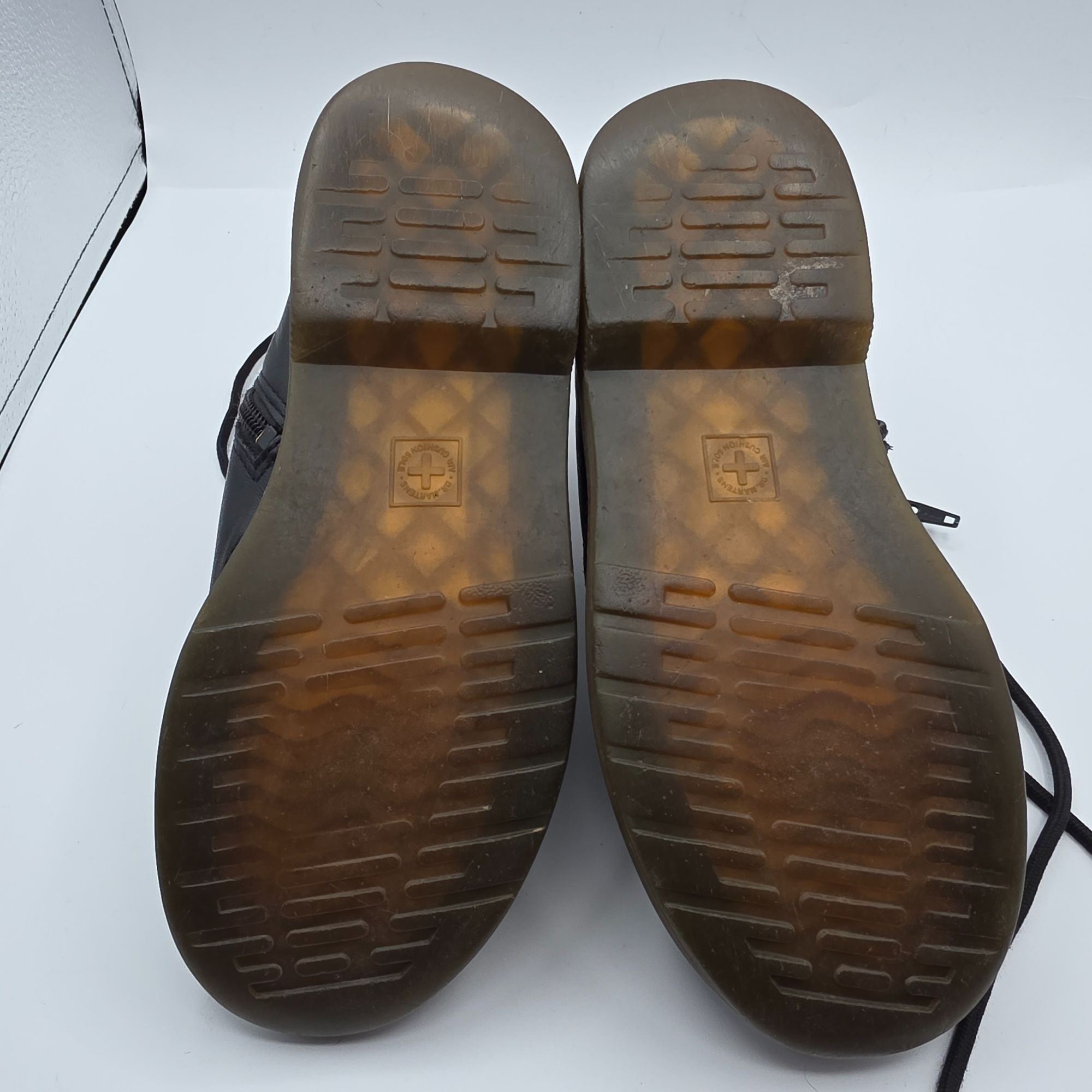 Dr. Martens Dr. Martens Womens Size 5 Black Leather Ankle Boots 1460 J S Size US 5 / IT 35 - 7 Thumbnail
